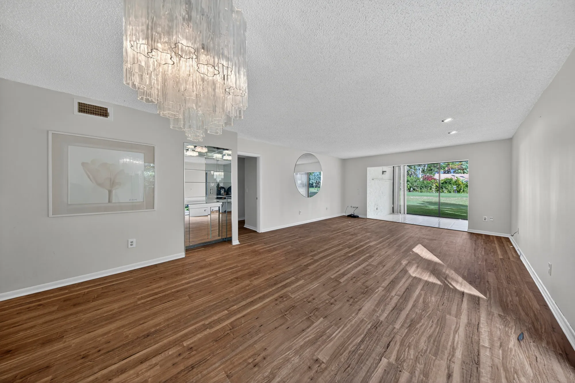 Property Slideshow image 10 of 37 | 9187 norte lago 5i, Boca Raton, FL, 33428