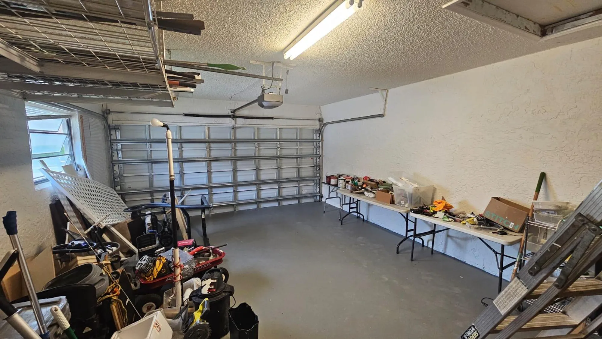 Property Slideshow image 18 of 49 | 10298 greentrail dr, Boynton Beach, FL, 33436