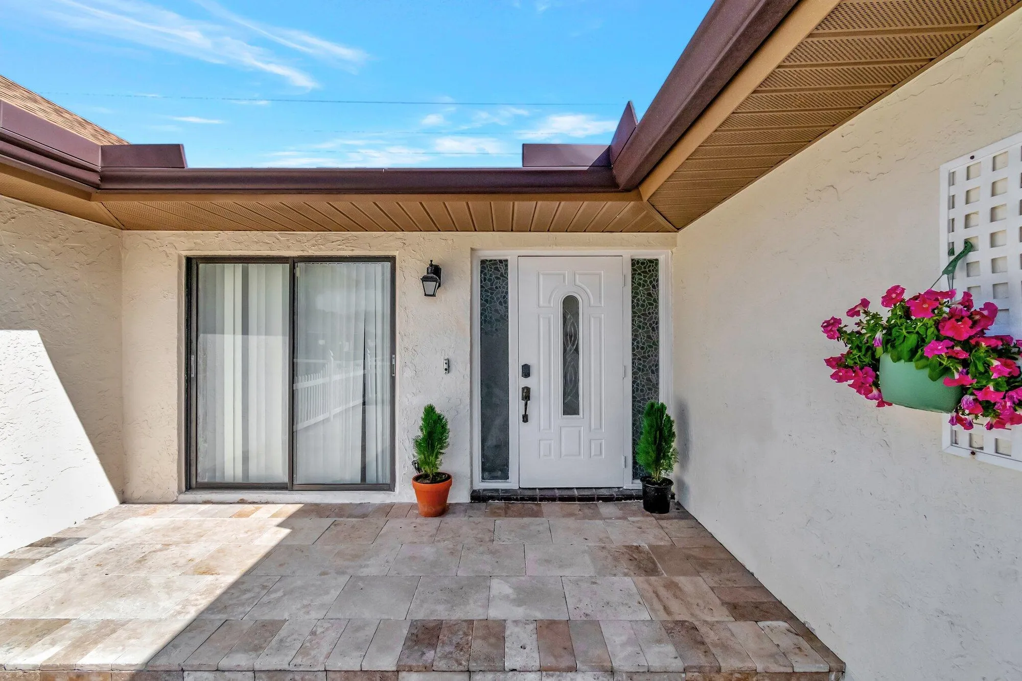 Property Slideshow image 25 of 49 | 10298 greentrail dr, Boynton Beach, FL, 33436