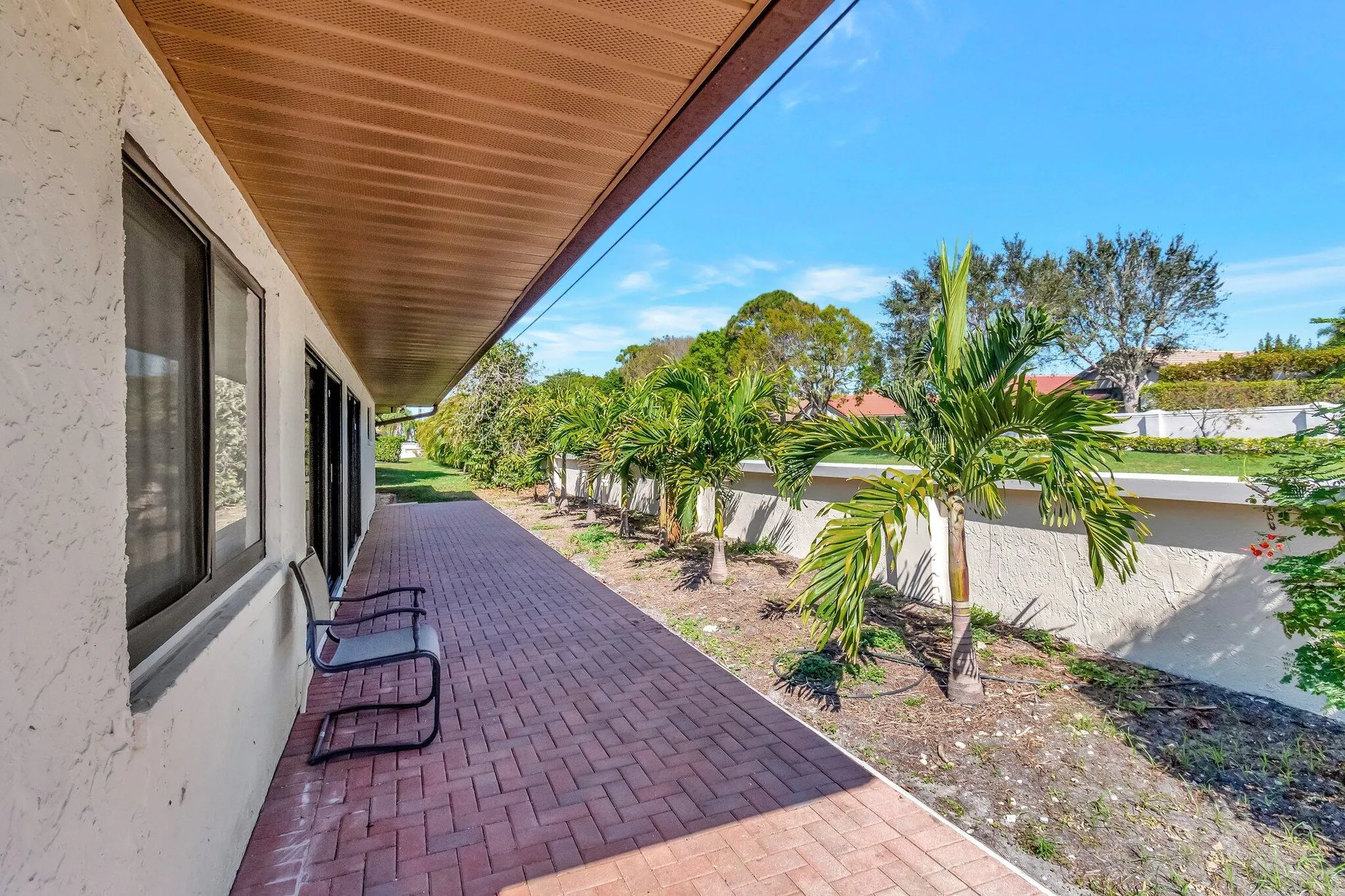 Property Slideshow image 41 of 49 | 10298 greentrail dr, Boynton Beach, FL, 33436