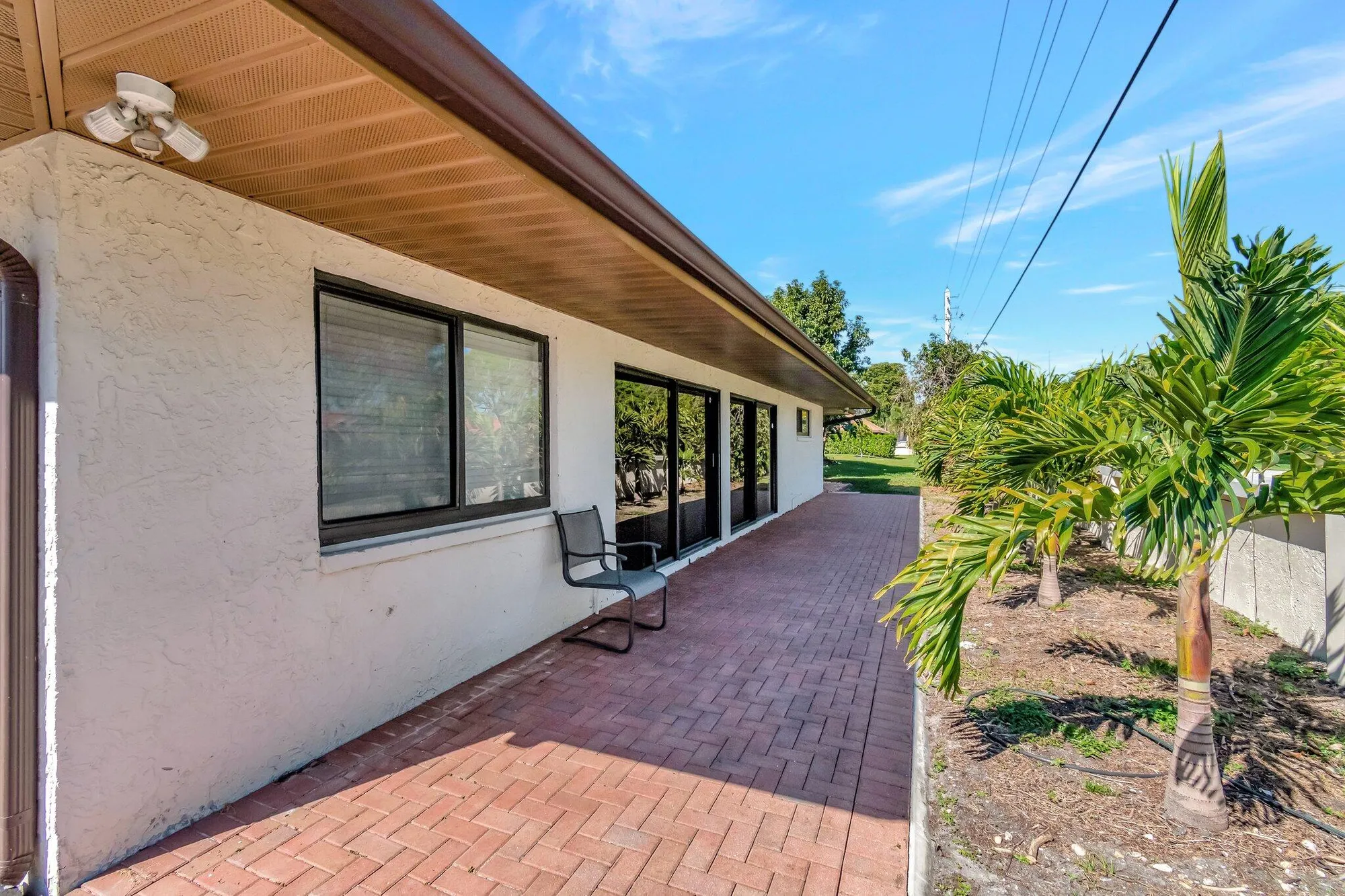 Property Slideshow image 42 of 49 | 10298 greentrail dr, Boynton Beach, FL, 33436