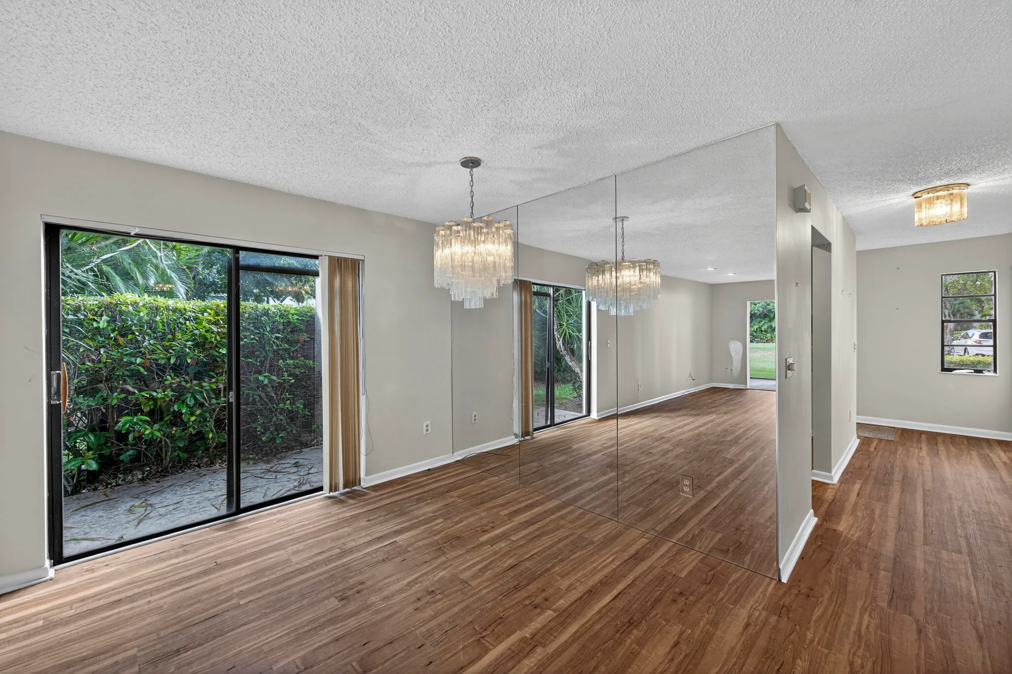 Property Slideshow image 17 of 37 | 9187 norte lago 5i, Boca Raton, FL, 33428