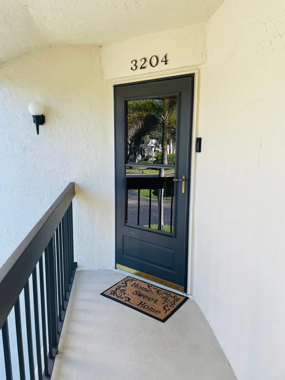 Property Slideshow image 5 of 32 | 3204 perimeter dr # 3204, Greenacres, FL, 33467