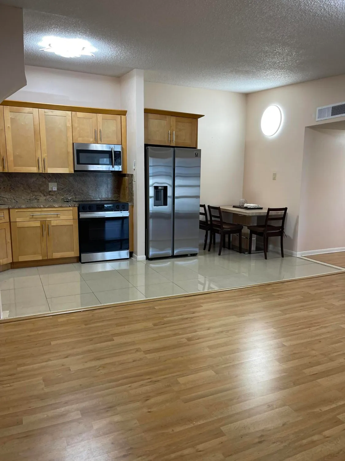 Property Slideshow image 3 of 27 | 9744 s belfort cir 202, Tamarac, FL, 33321