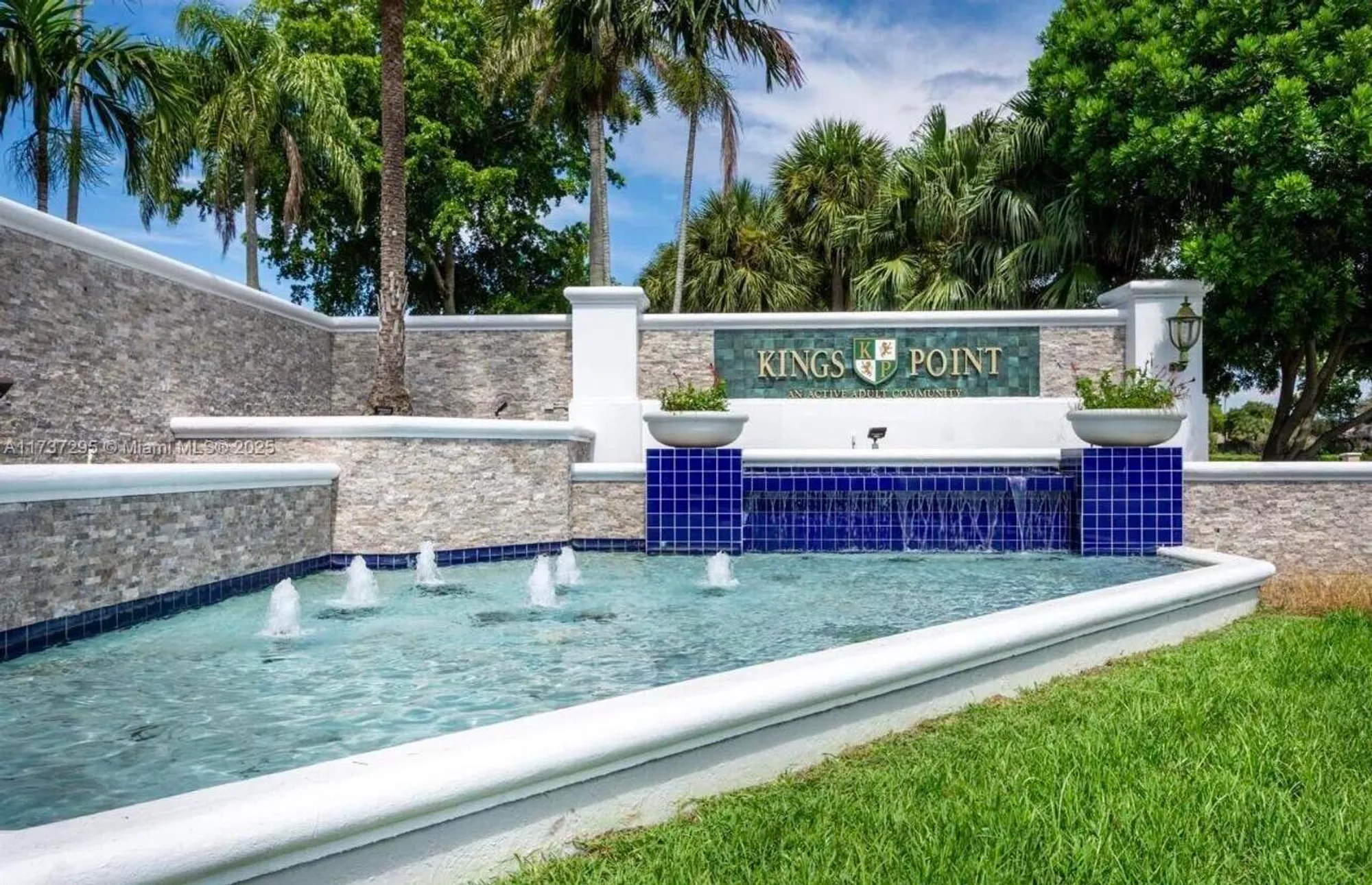 Property Slideshow image 21 of 27 | 9744 s belfort cir 202, Tamarac, FL, 33321