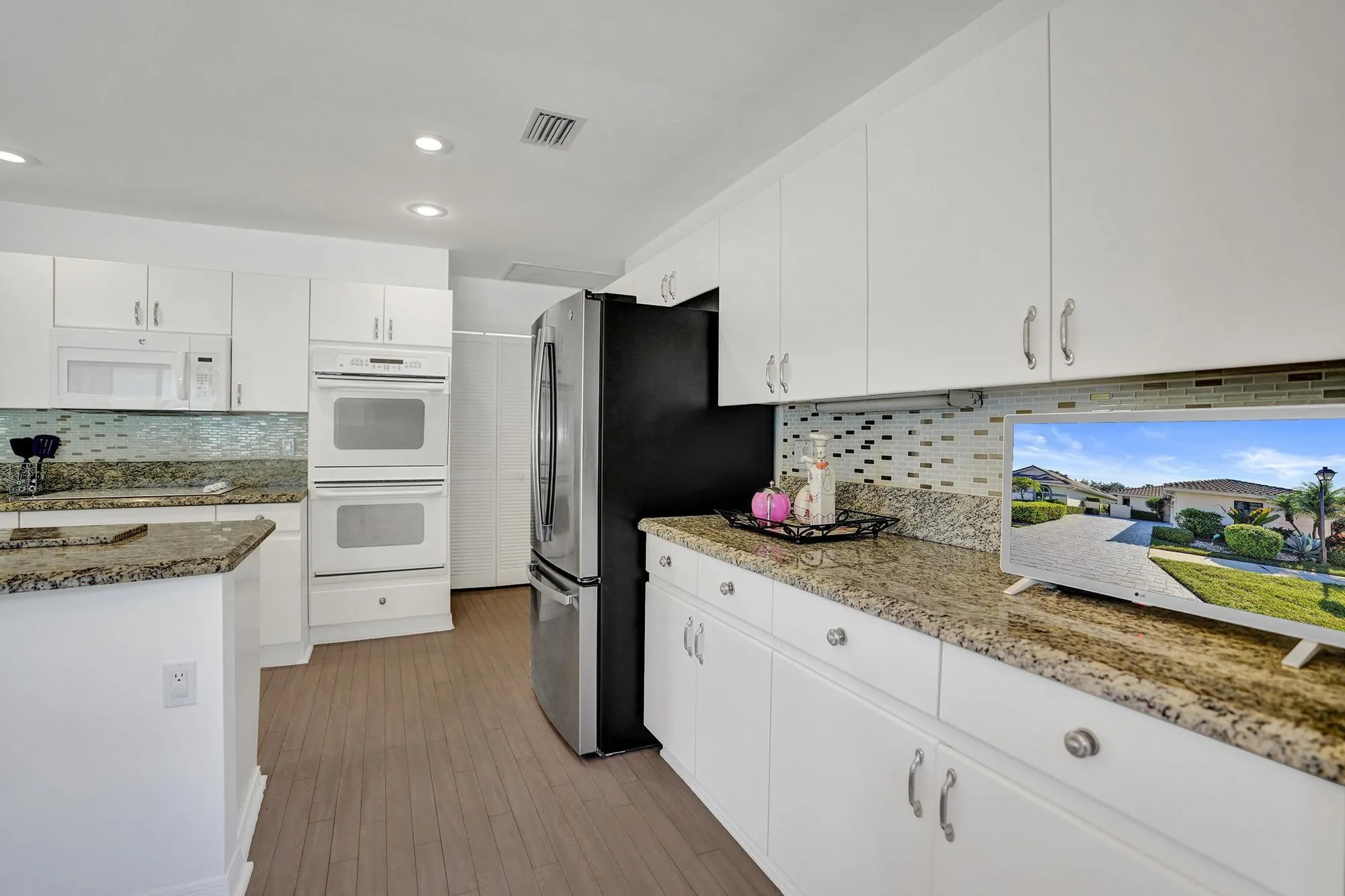 Property Slideshow image 14 of 63 | 15441 strathearn dr, Delray Beach, FL, 33446