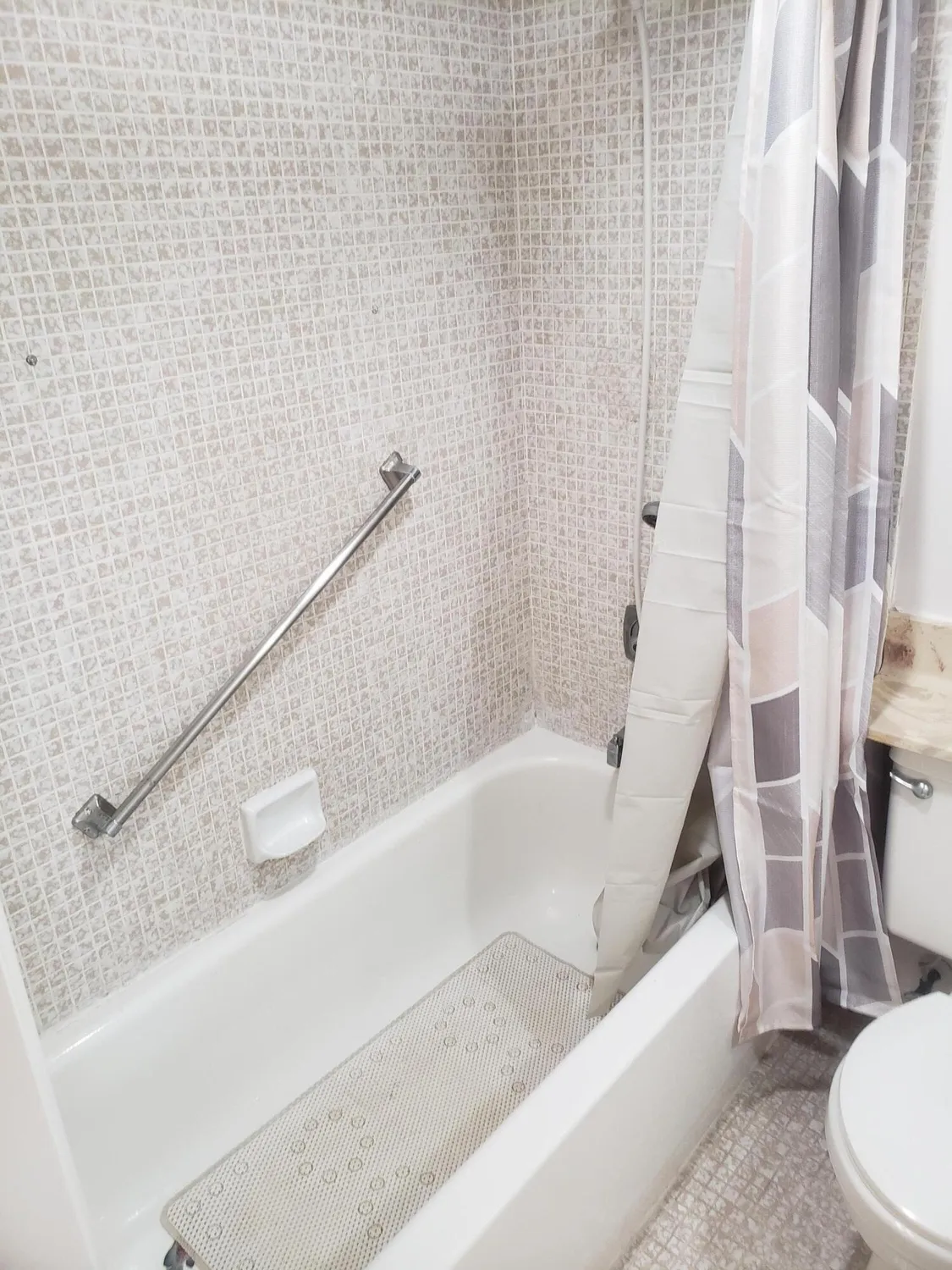 Property Slideshow image 19 of 19 | 688 burgundy o o, Delray Beach, FL, 33484