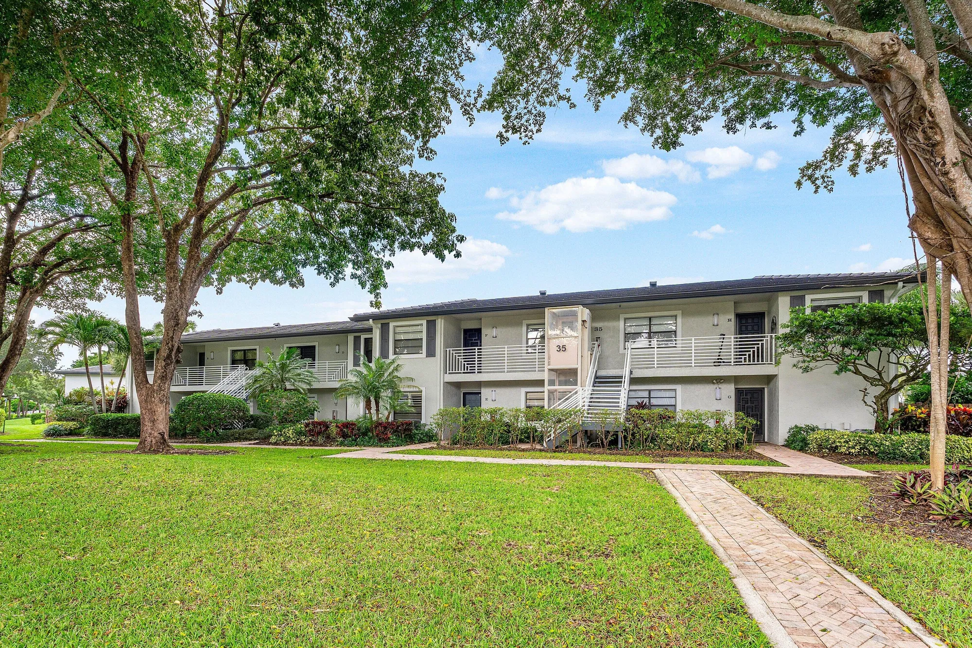 Property Slideshow image 23 of 53 | 35 southport ln h, Boynton Beach, FL, 33436