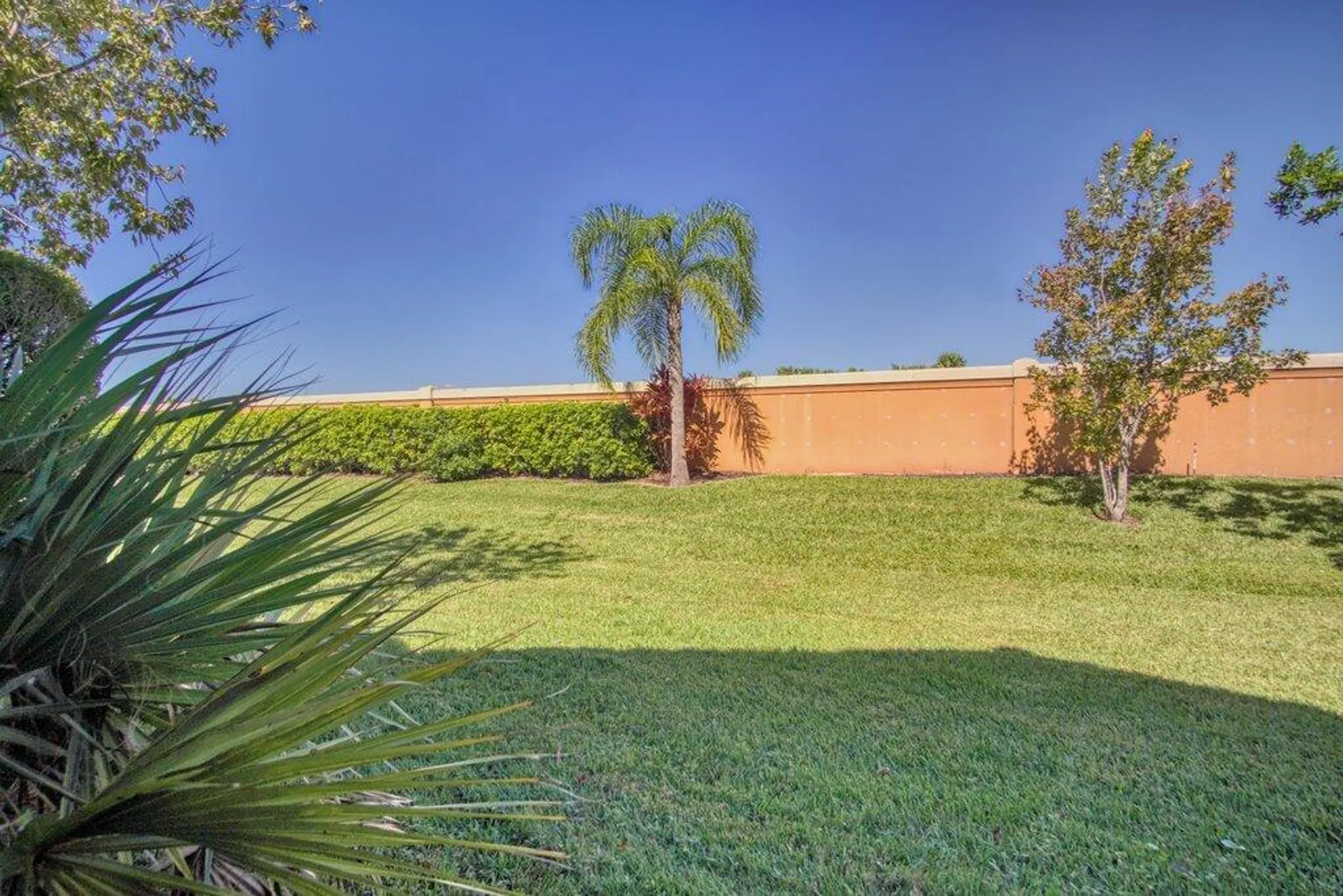 Property Slideshow image 40 of 65 | 11660 sw mountain ash cir, Port Saint Lucie, FL, 34987