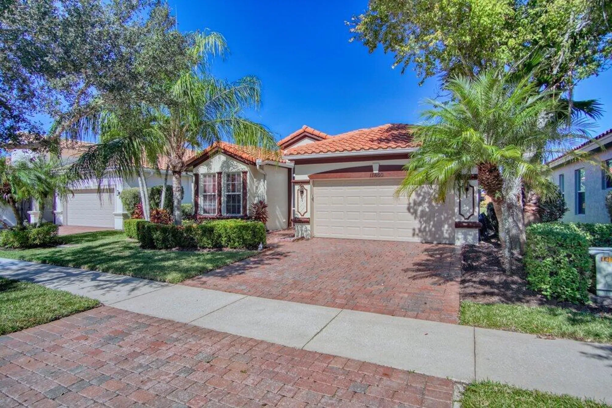Property Slideshow image 3 of 65 | 11660 sw mountain ash cir, Port Saint Lucie, FL, 34987