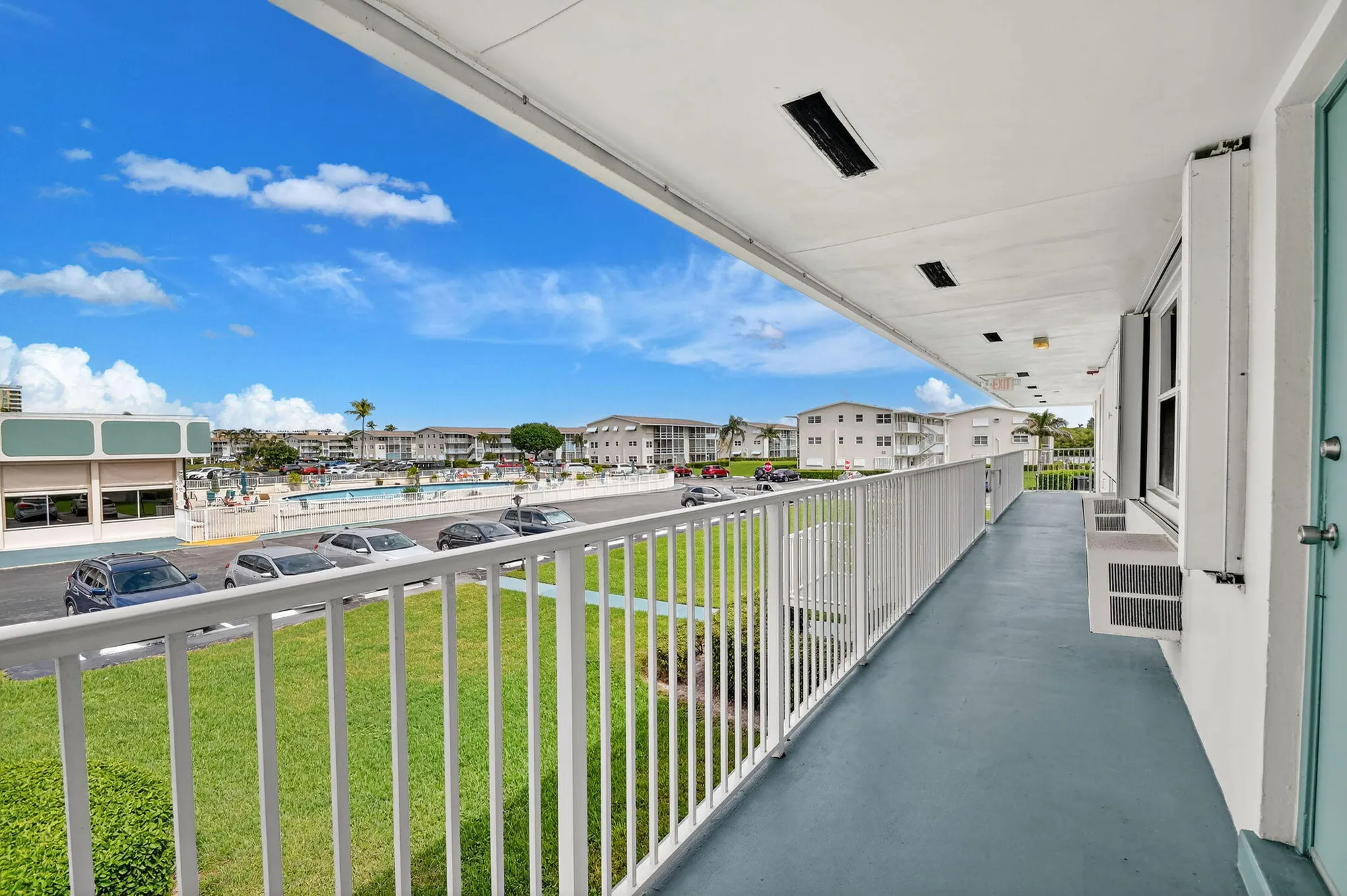 Property Slideshow image 19 of 41 | 560 horizons 210, Boynton Beach, FL, 33435