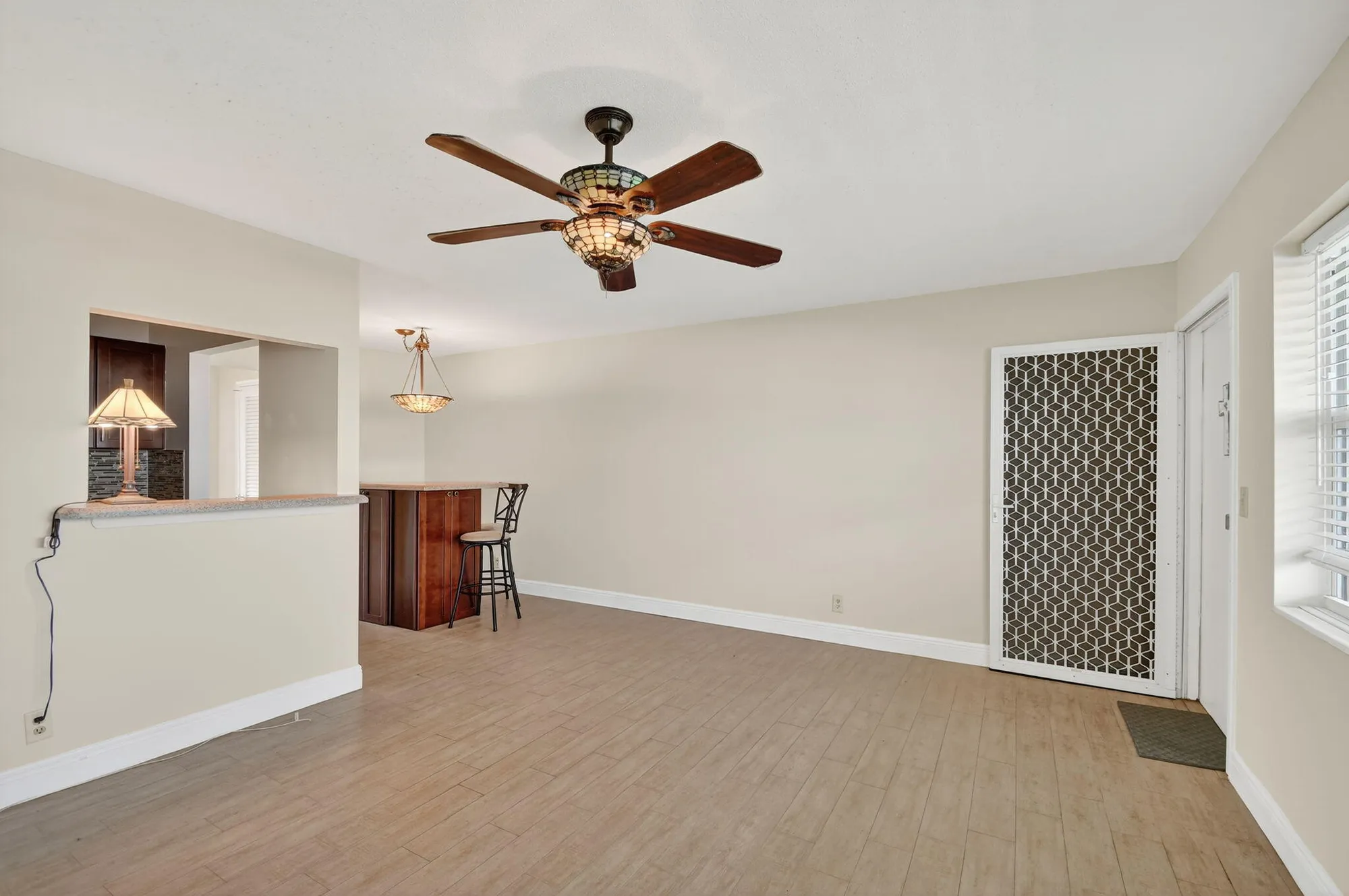 Property Slideshow image 8 of 41 | 560 horizons 210, Boynton Beach, FL, 33435