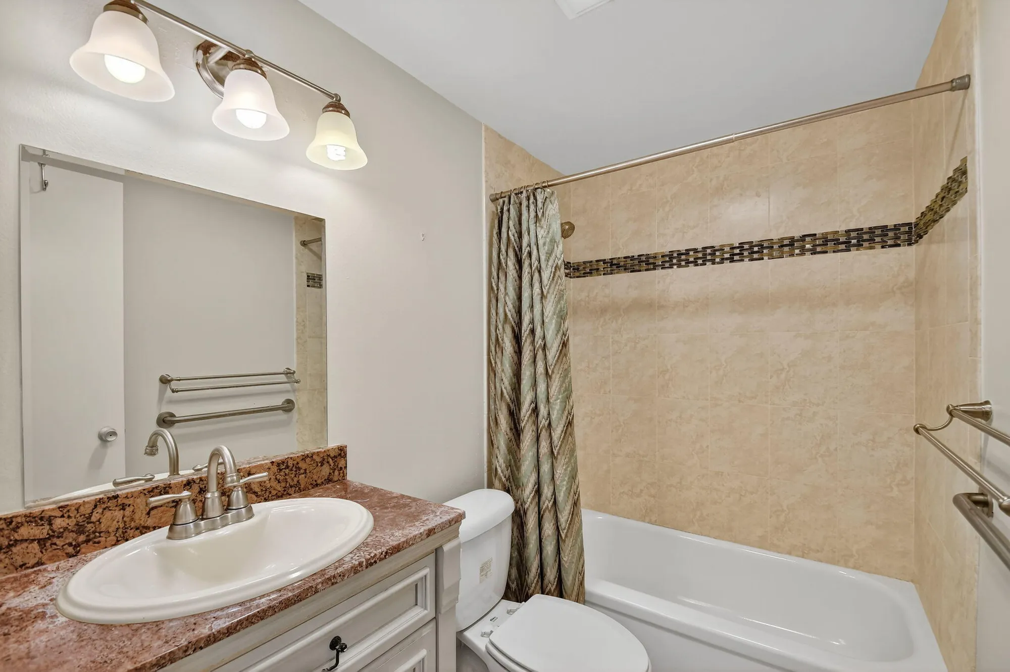 Property Slideshow image 15 of 41 | 560 horizons 210, Boynton Beach, FL, 33435