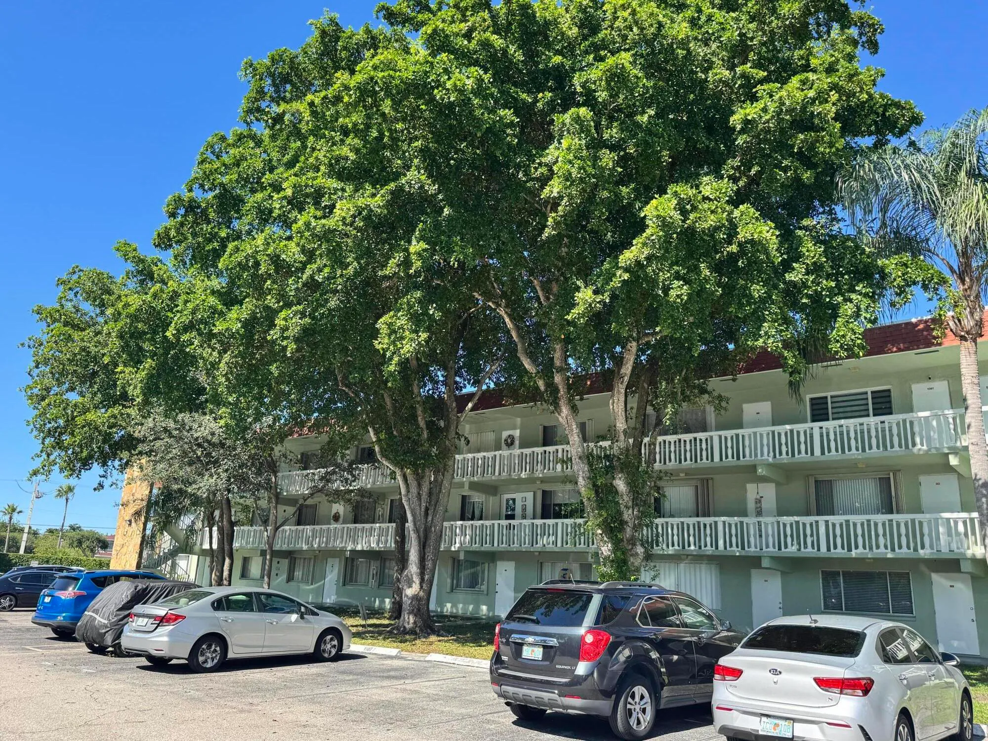 Property Slideshow image 1 of 22 | 3000 springdale blvd v303, Palm Springs, FL, 33461