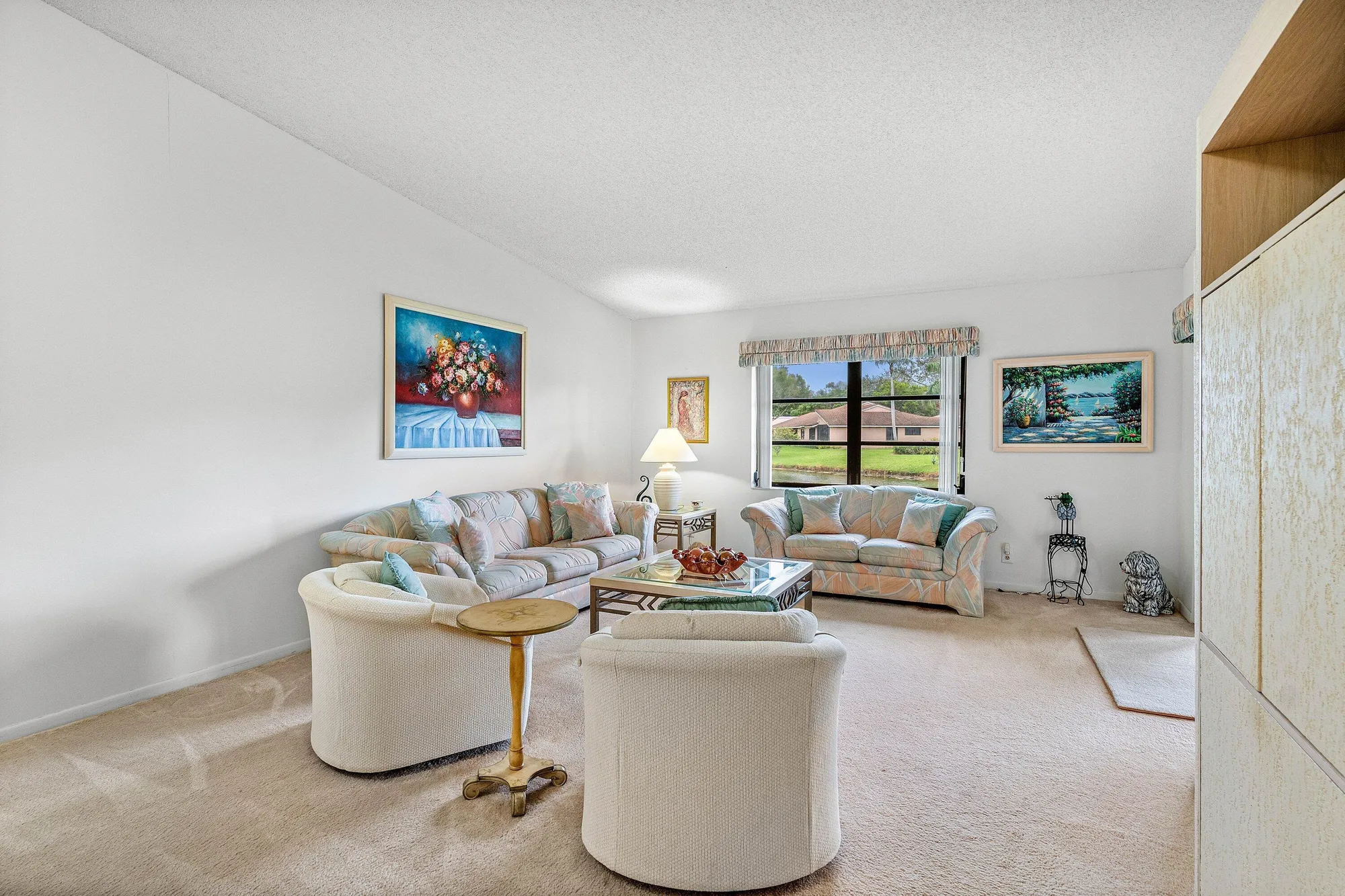 Property Slideshow image 12 of 40 | 8282 springlake dr f, Boca Raton, FL, 33496