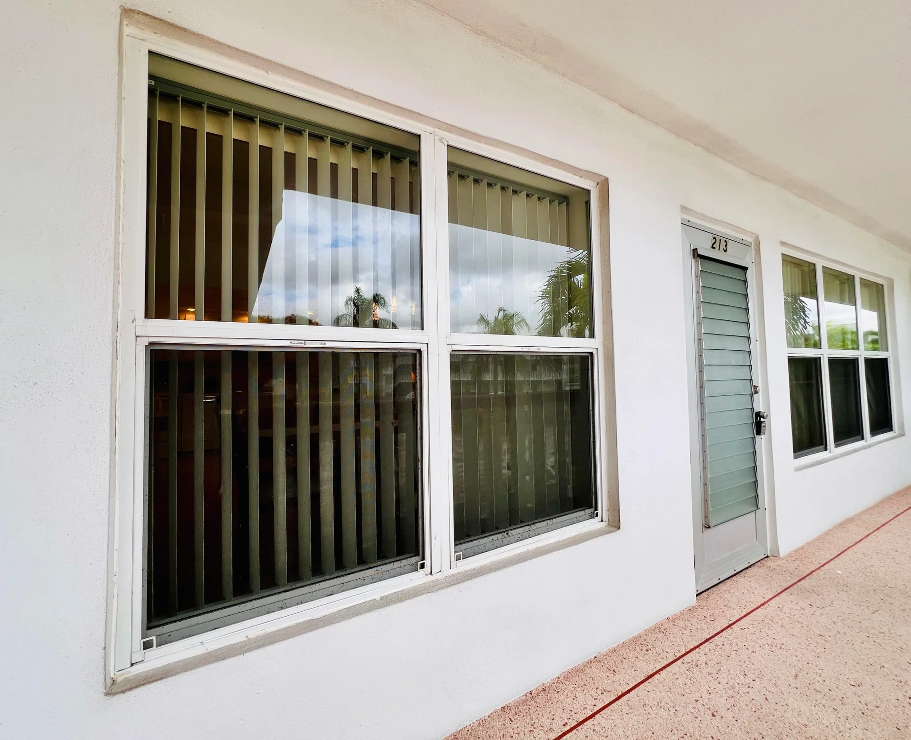 Property Slideshow image 11 of 18 | 213 wellington d, West Palm Beach, FL, 33417