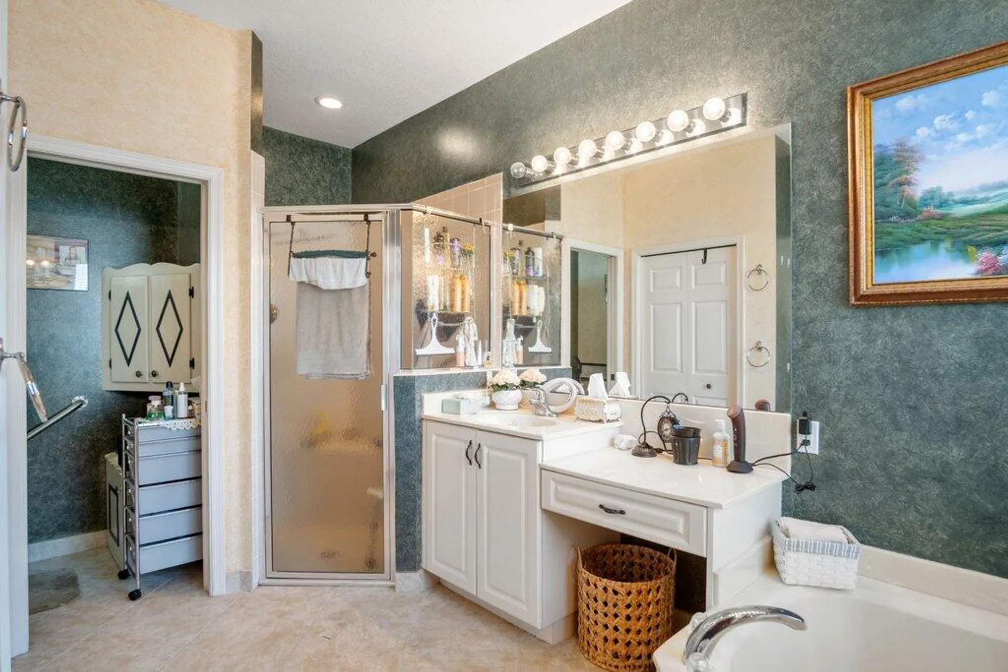 Property Slideshow image 29 of 65 | 11660 sw mountain ash cir, Port Saint Lucie, FL, 34987