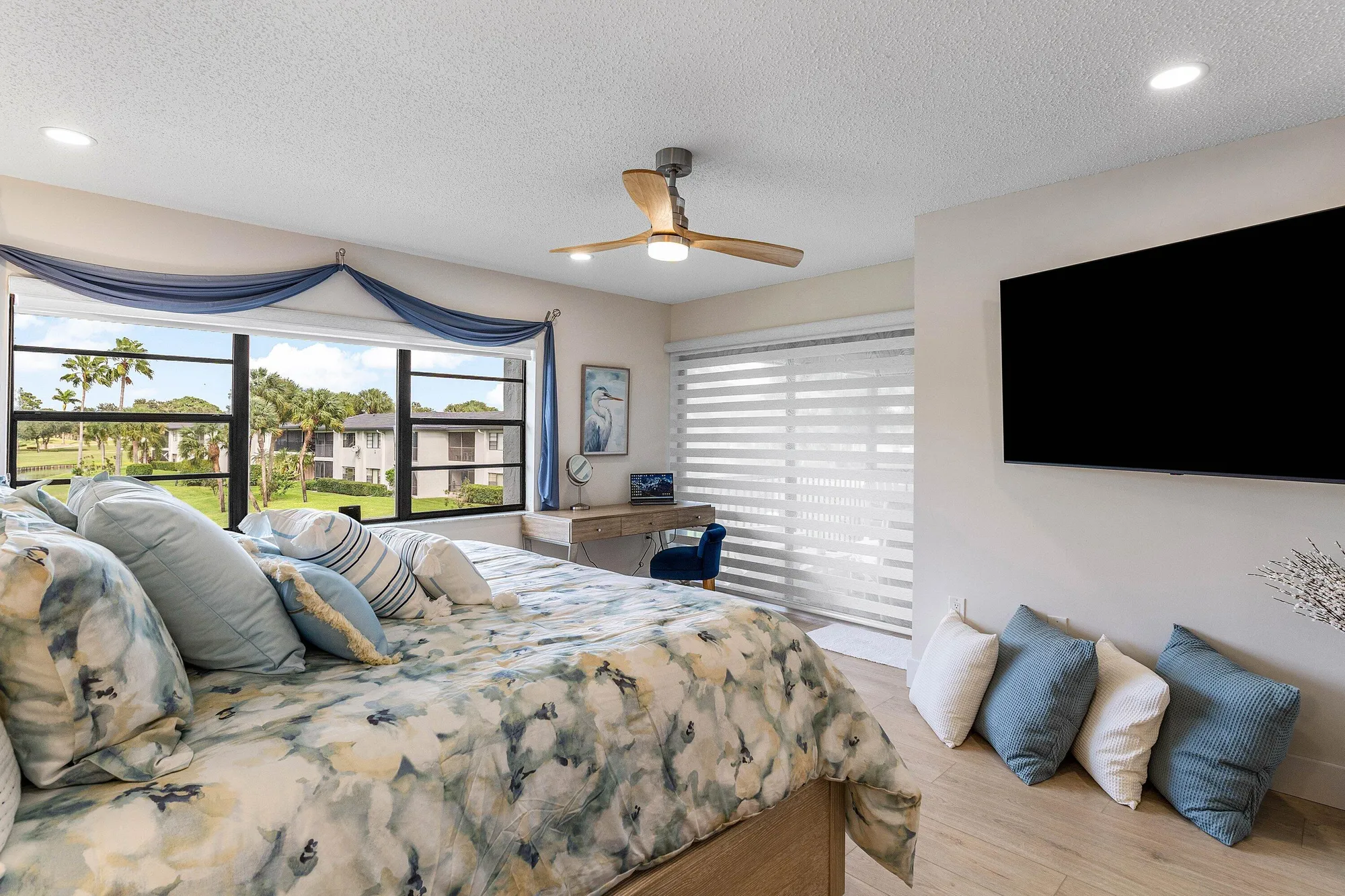 Property Slideshow image 16 of 53 | 35 southport ln h, Boynton Beach, FL, 33436