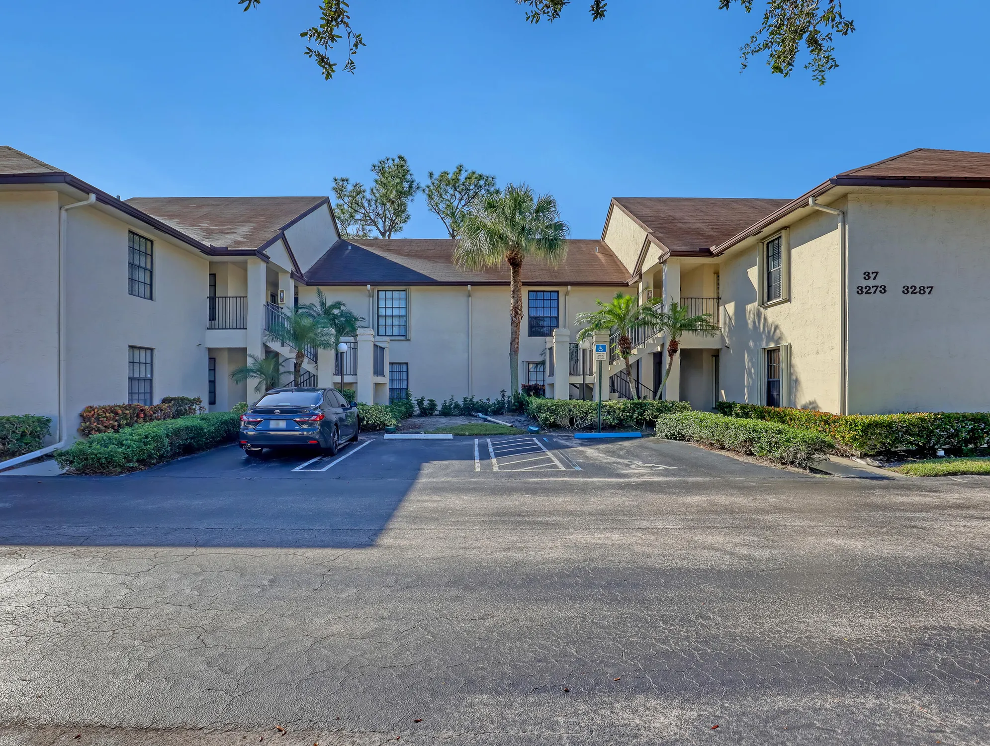 Property Slideshow image 2 of 57 | 3283 jog park dr, Greenacres, FL, 33467