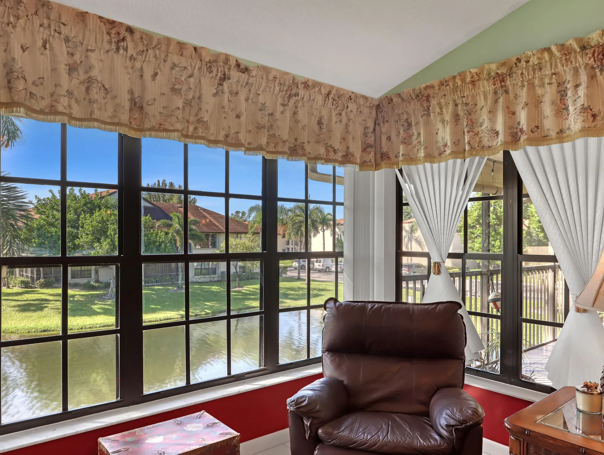 Property Slideshow image 9 of 57 | 3283 jog park dr, Greenacres, FL, 33467