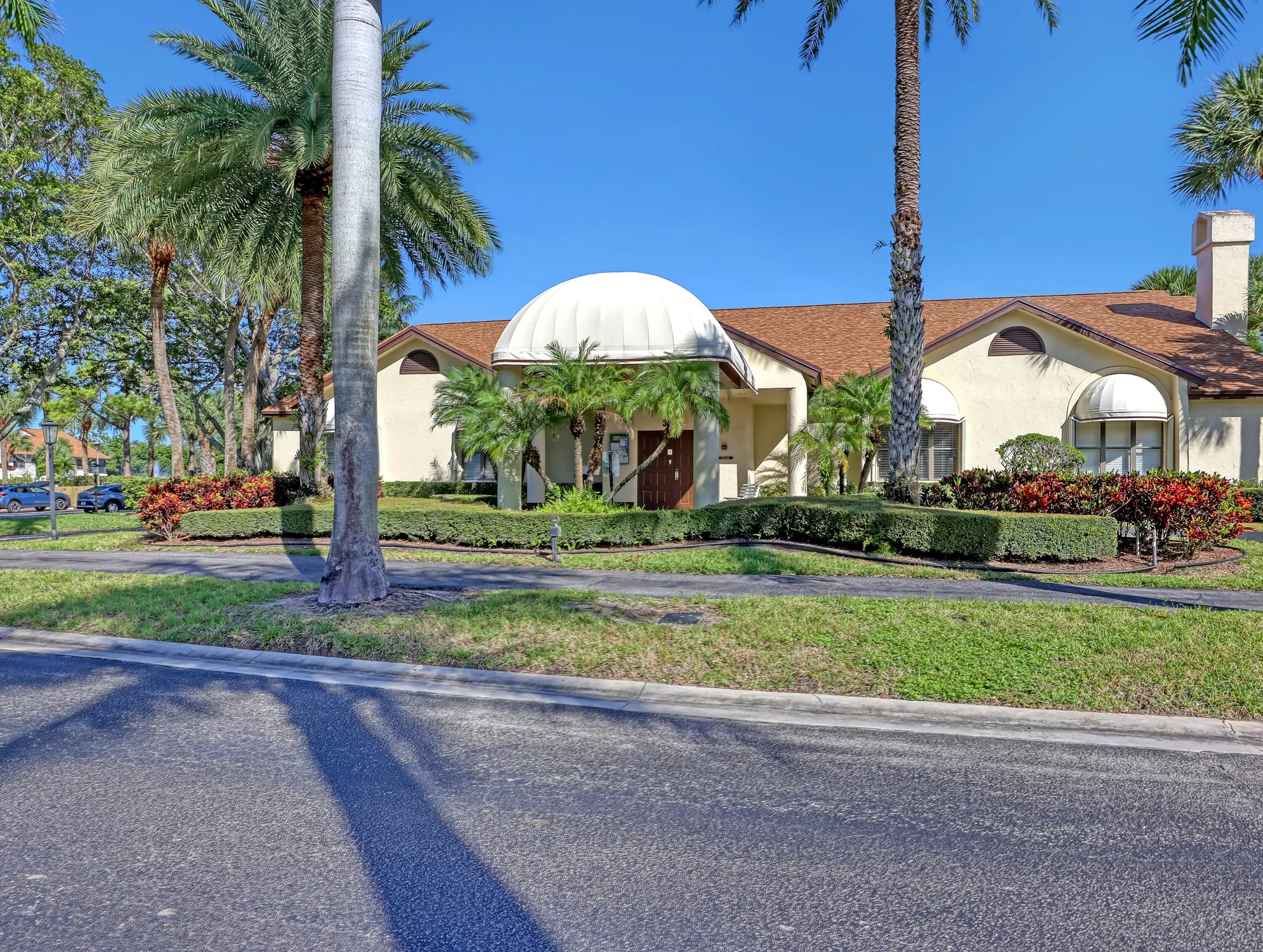 Property Slideshow image 45 of 57 | 3283 jog park dr, Greenacres, FL, 33467