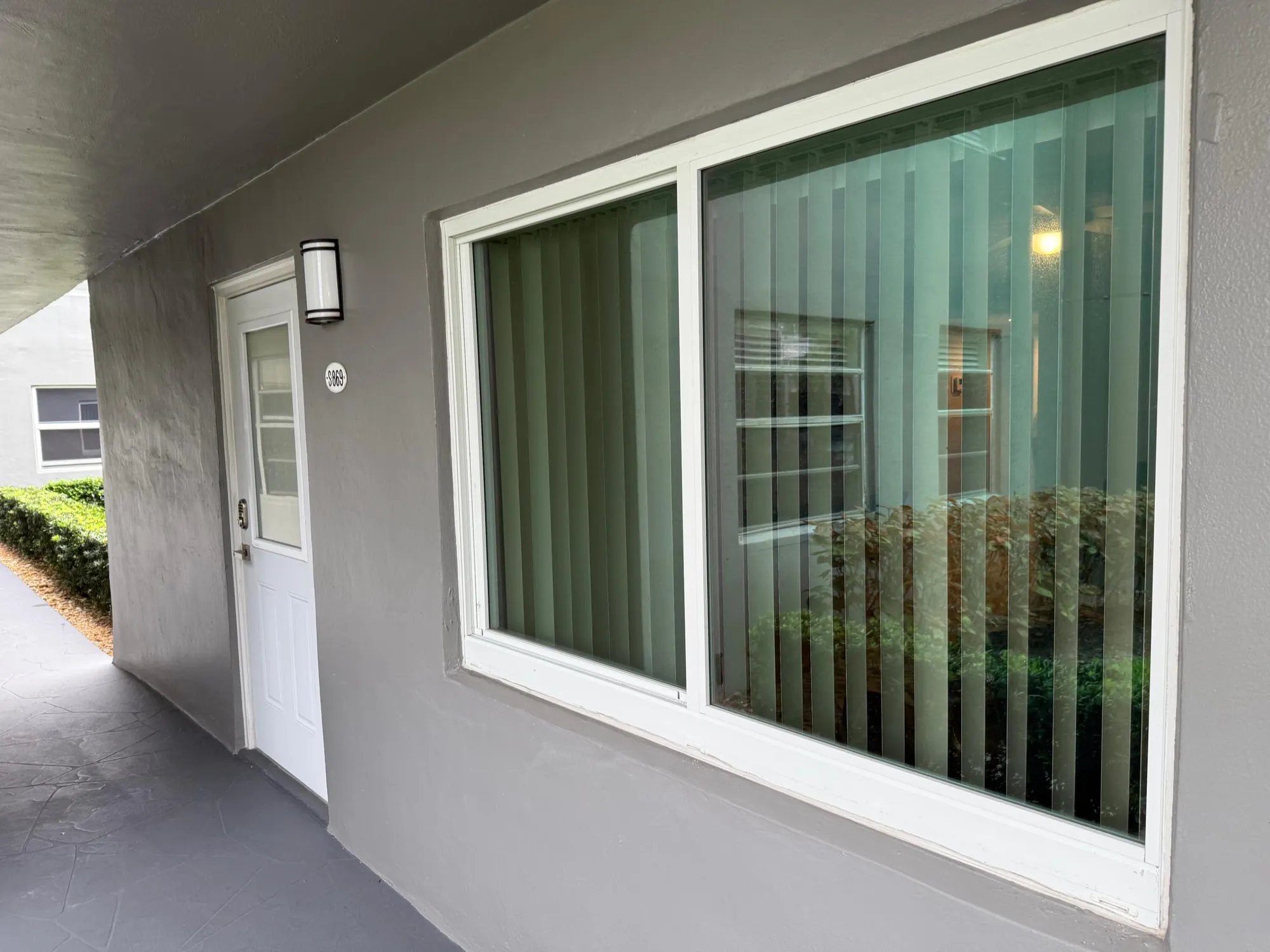 Property Slideshow image 1 of 21 | 869 normandy, Delray Beach, FL, 33484