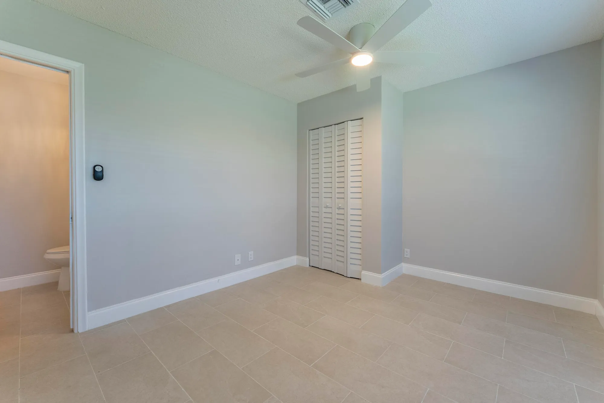 Property Slideshow image 21 of 35 | 2501 del aire blvd 20-b, Delray Beach, FL, 33445
