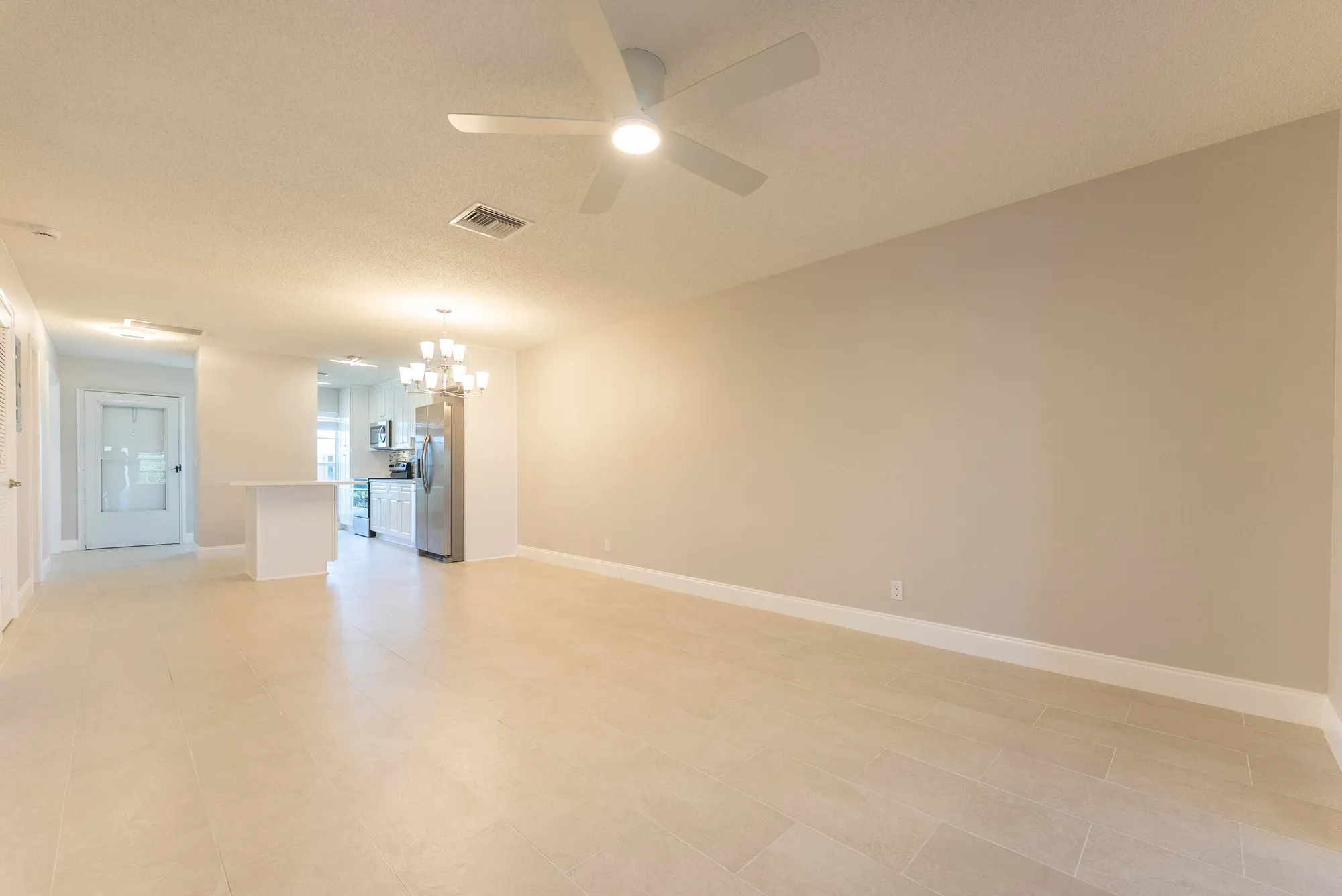 Property Slideshow image 9 of 35 | 2501 del aire blvd 20-b, Delray Beach, FL, 33445