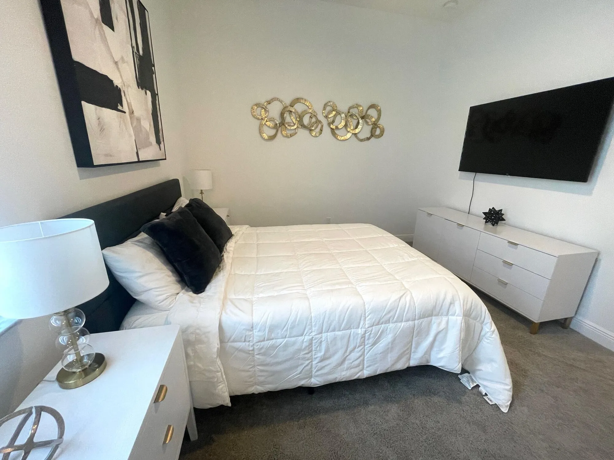 Property Slideshow image 11 of 20 | 5402 hutchinson way, Westlake, FL, 33470