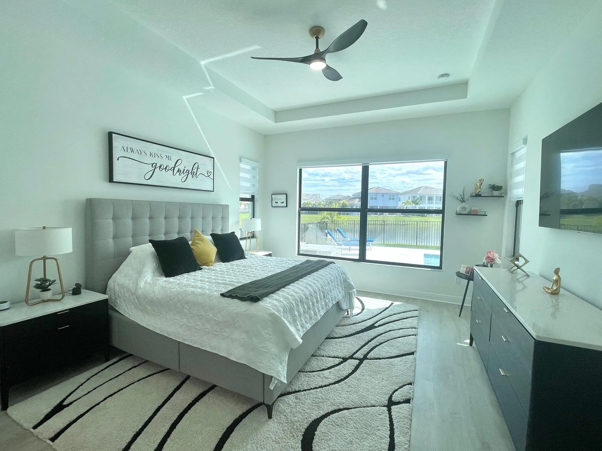 Property Slideshow image 16 of 20 | 5402 hutchinson way, Westlake, FL, 33470