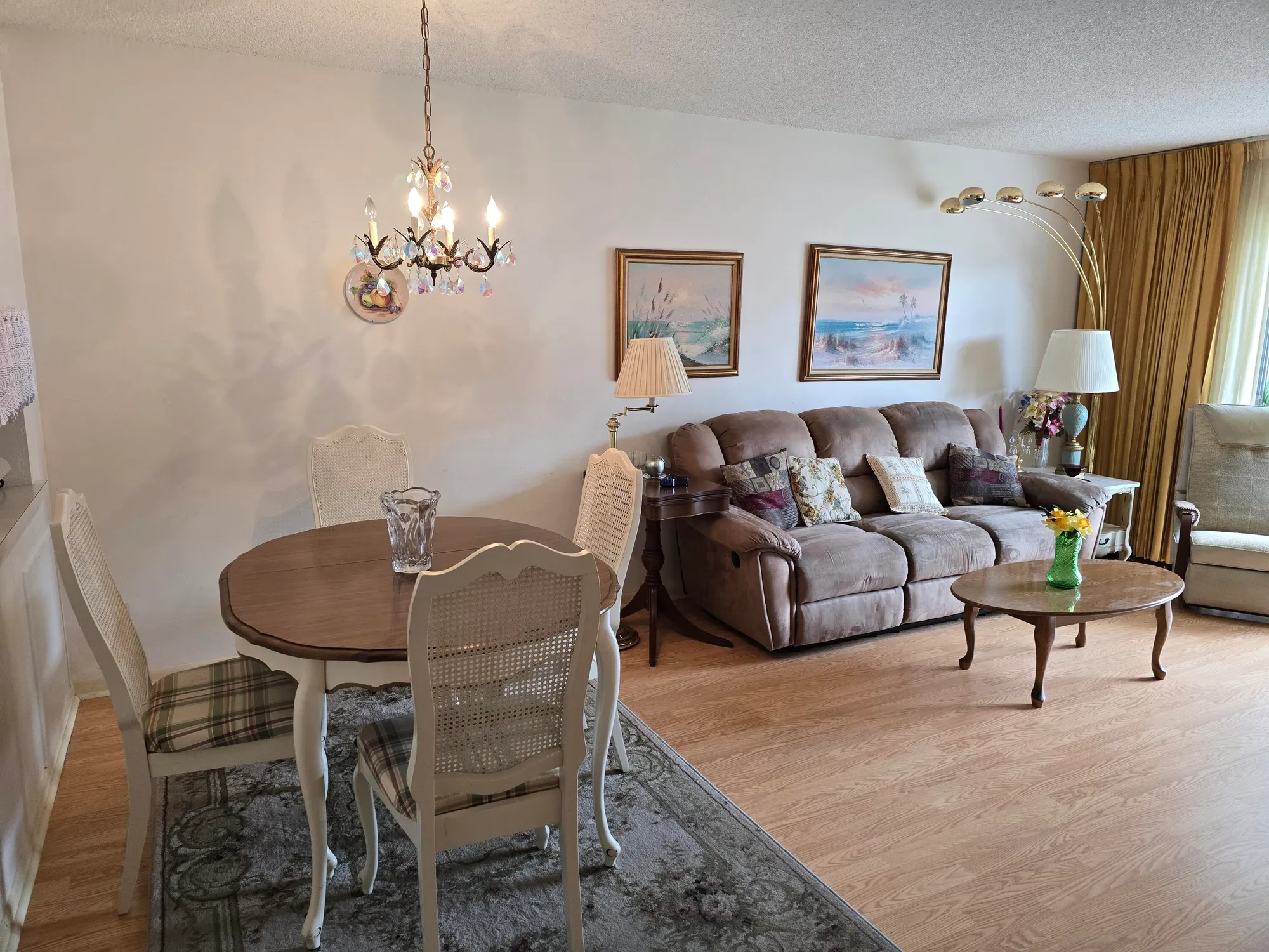 Property Slideshow image 2 of 34 | 2668 garden dr 202, Lake Worth, FL, 33461