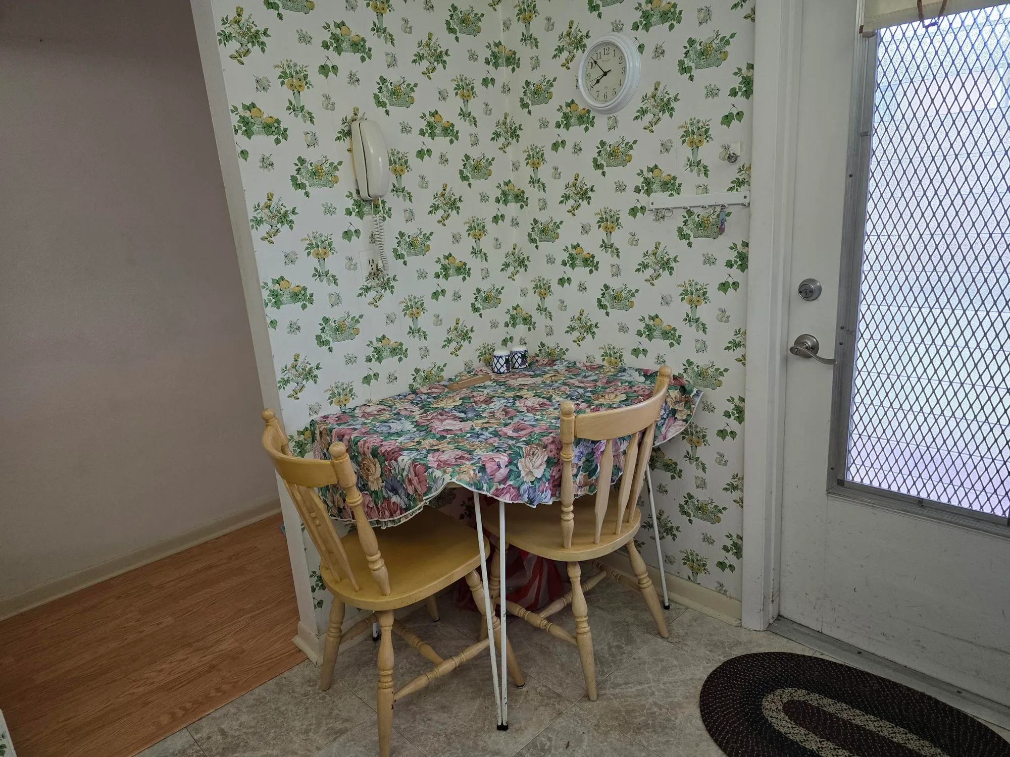 Property Slideshow image 12 of 34 | 2668 garden dr 202, Lake Worth, FL, 33461