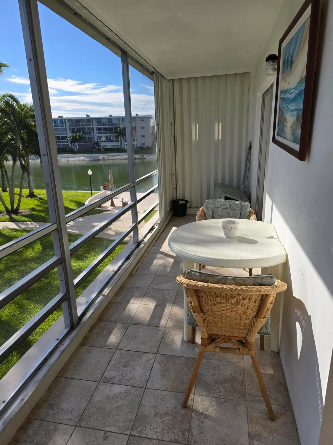 Property Slideshow image 21 of 34 | 2668 garden dr 202, Lake Worth, FL, 33461