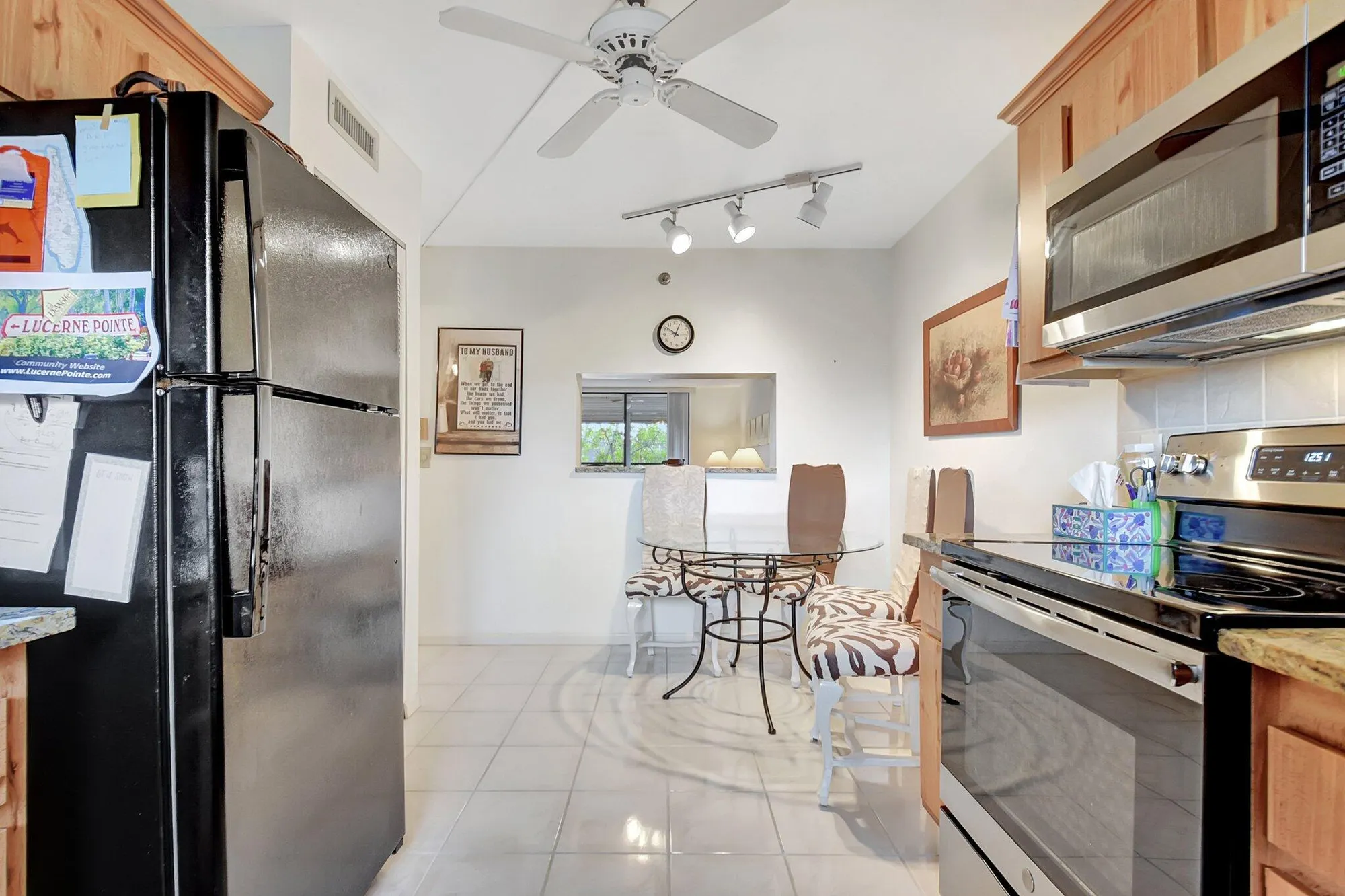 Property Slideshow image 6 of 21 | 7770 tahiti ln apt 306, Lake Worth, FL, 33467