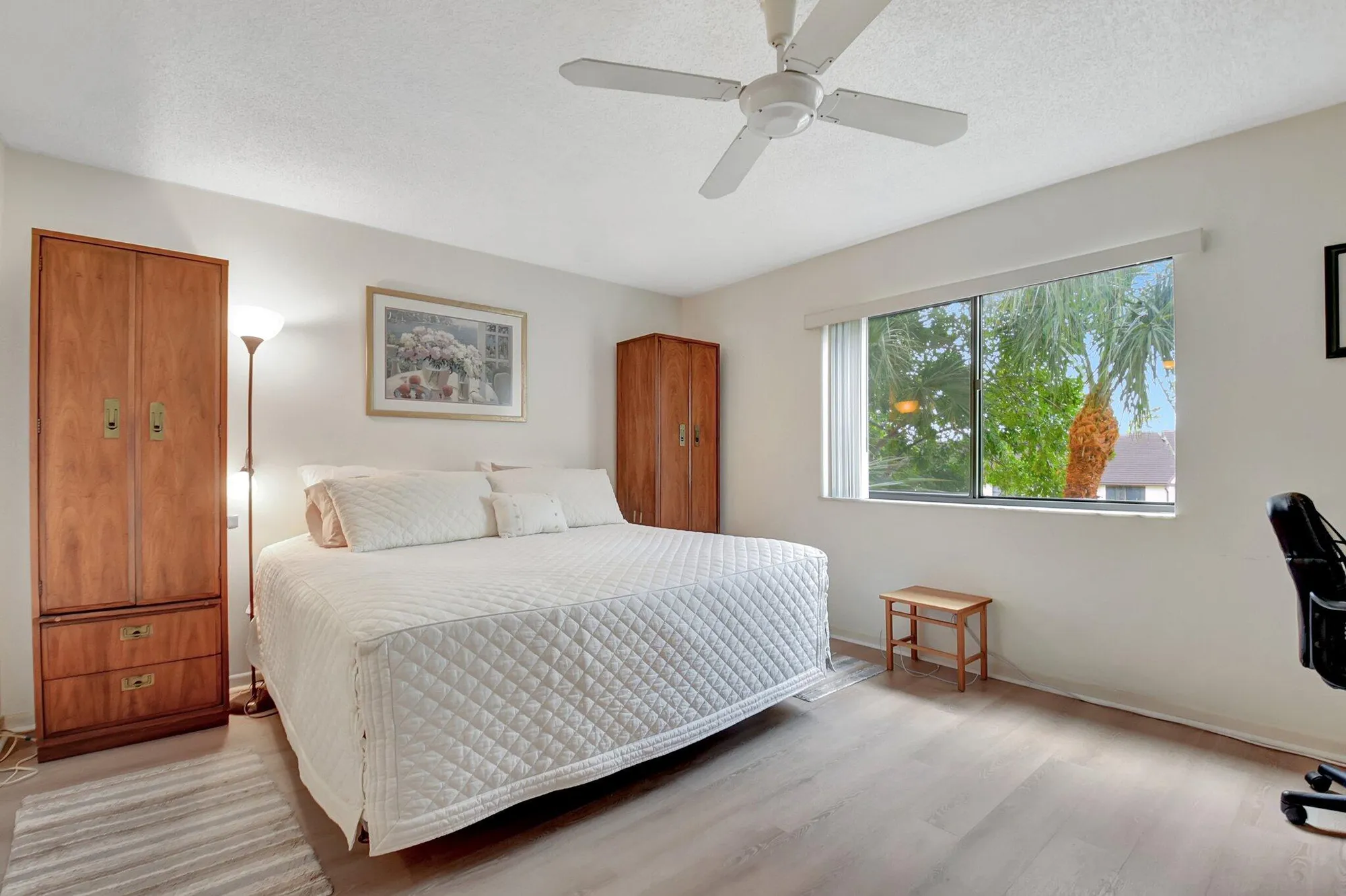 Property Slideshow image 9 of 21 | 7770 tahiti ln apt 306, Lake Worth, FL, 33467