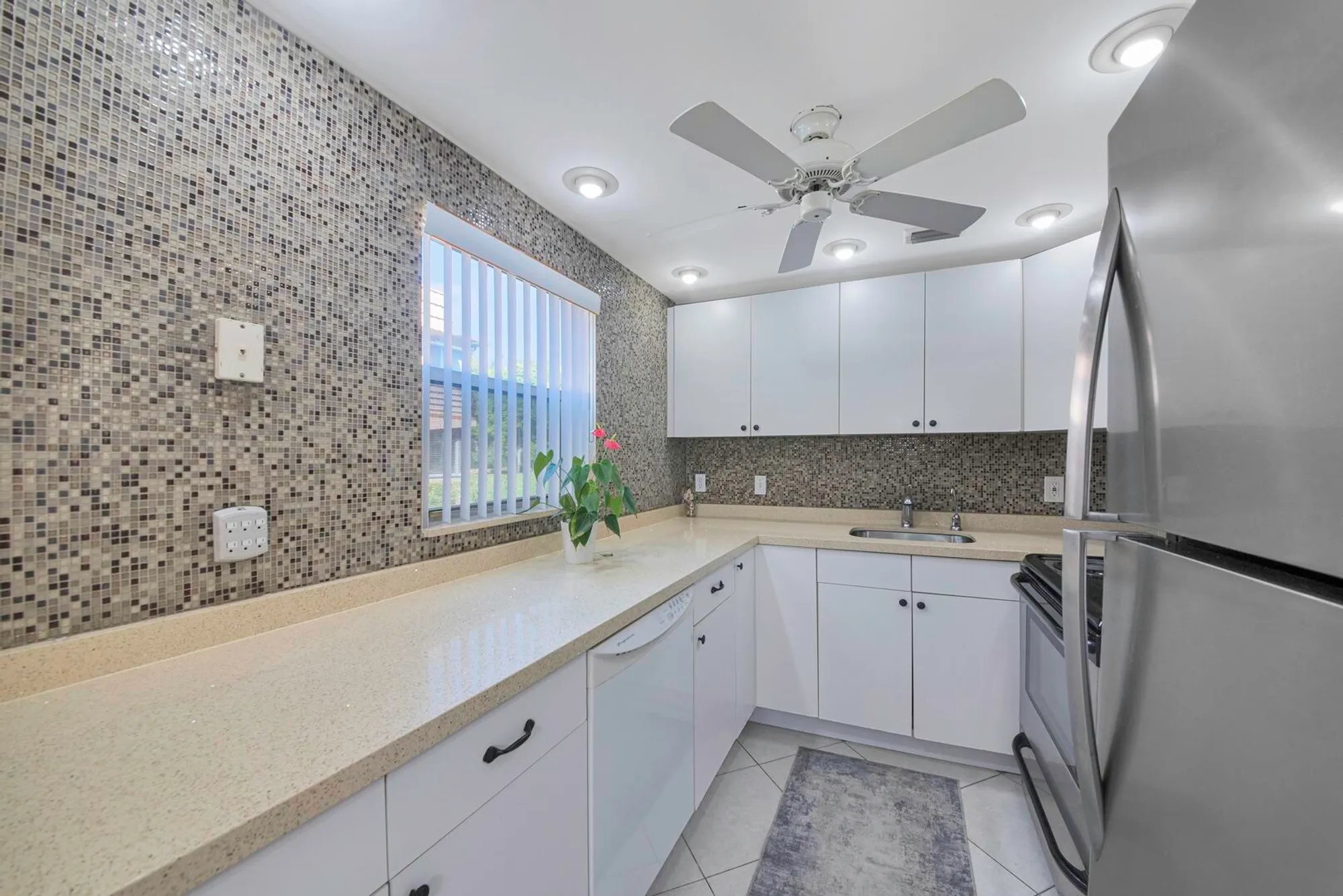 Property Slideshow image 6 of 31 | 308 brittany g, Delray Beach, FL, 33446
