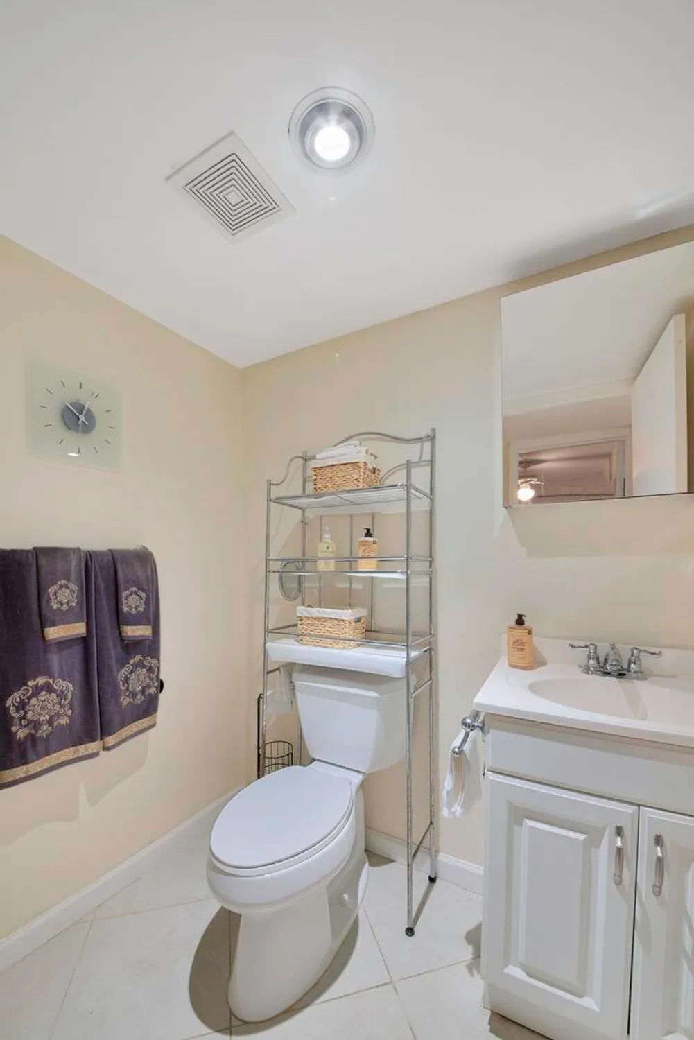 Property Slideshow image 12 of 31 | 308 brittany g, Delray Beach, FL, 33446
