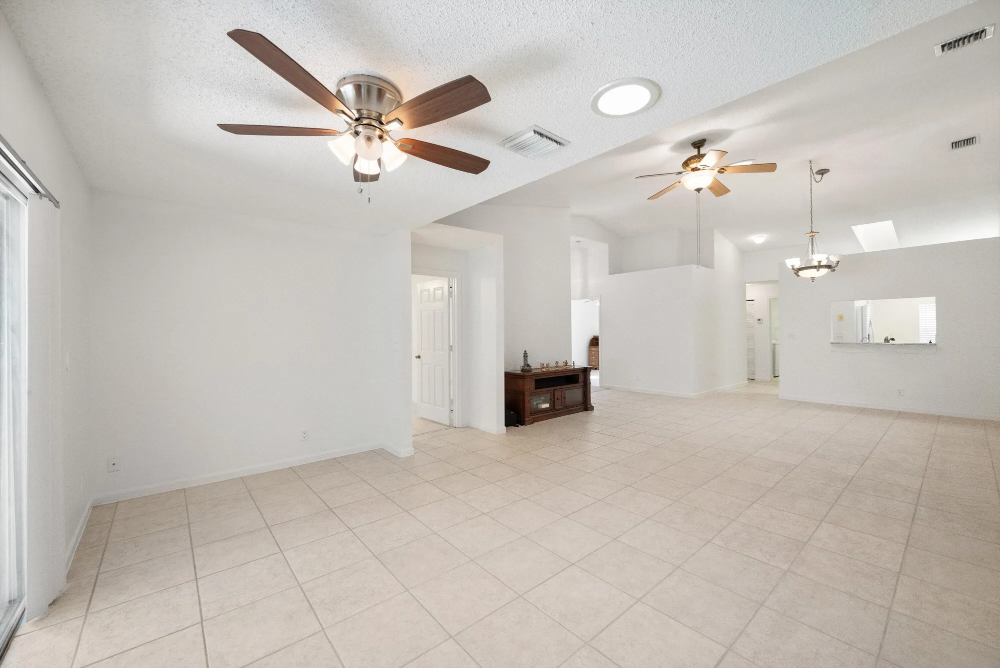 Property Slideshow image 6 of 27 | 11 sausalito dr, Boynton Beach, FL, 33436