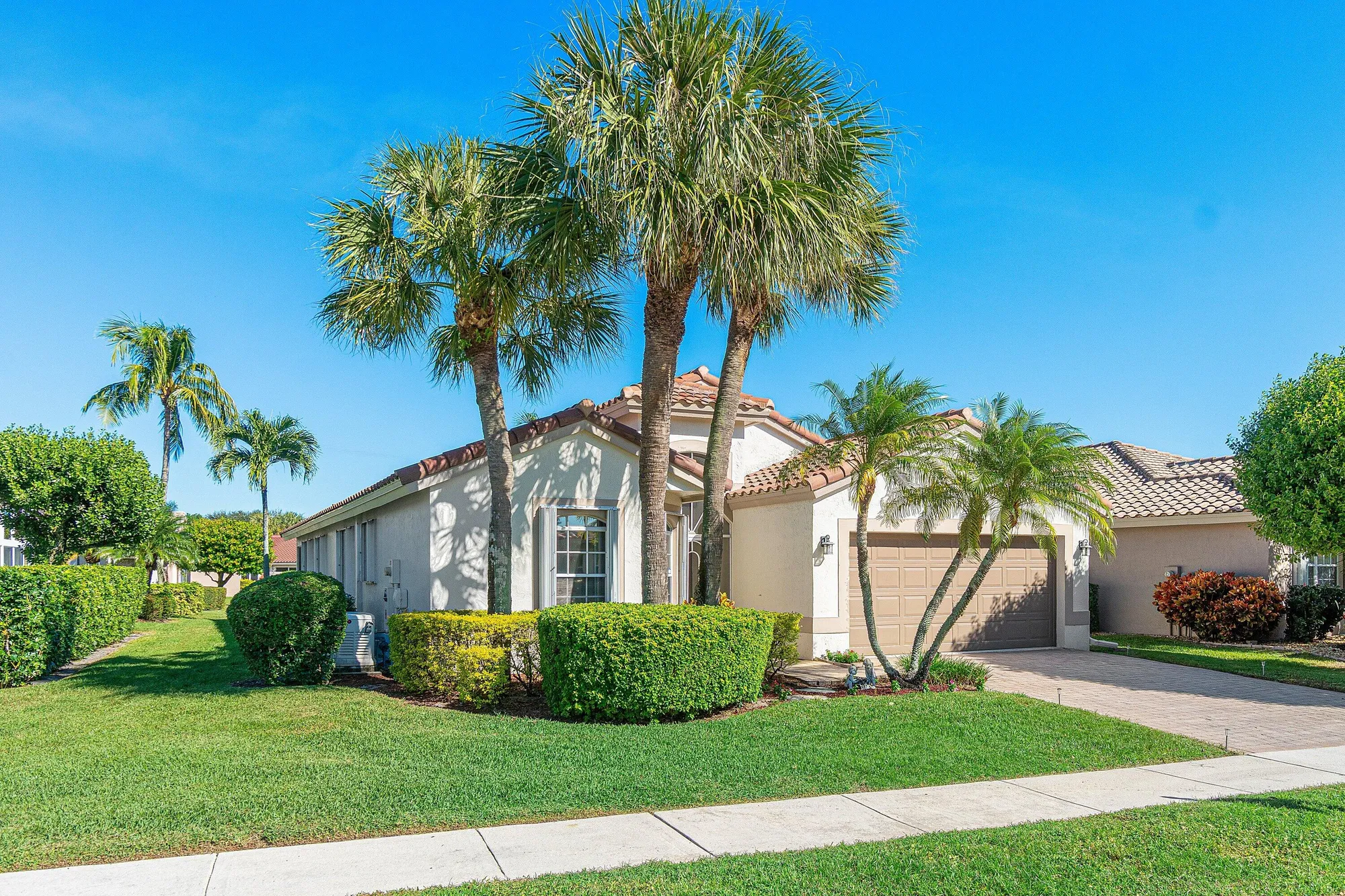 Property Slideshow image 47 of 95 | 6691 maybrook rd, Boynton Beach, FL, 33437