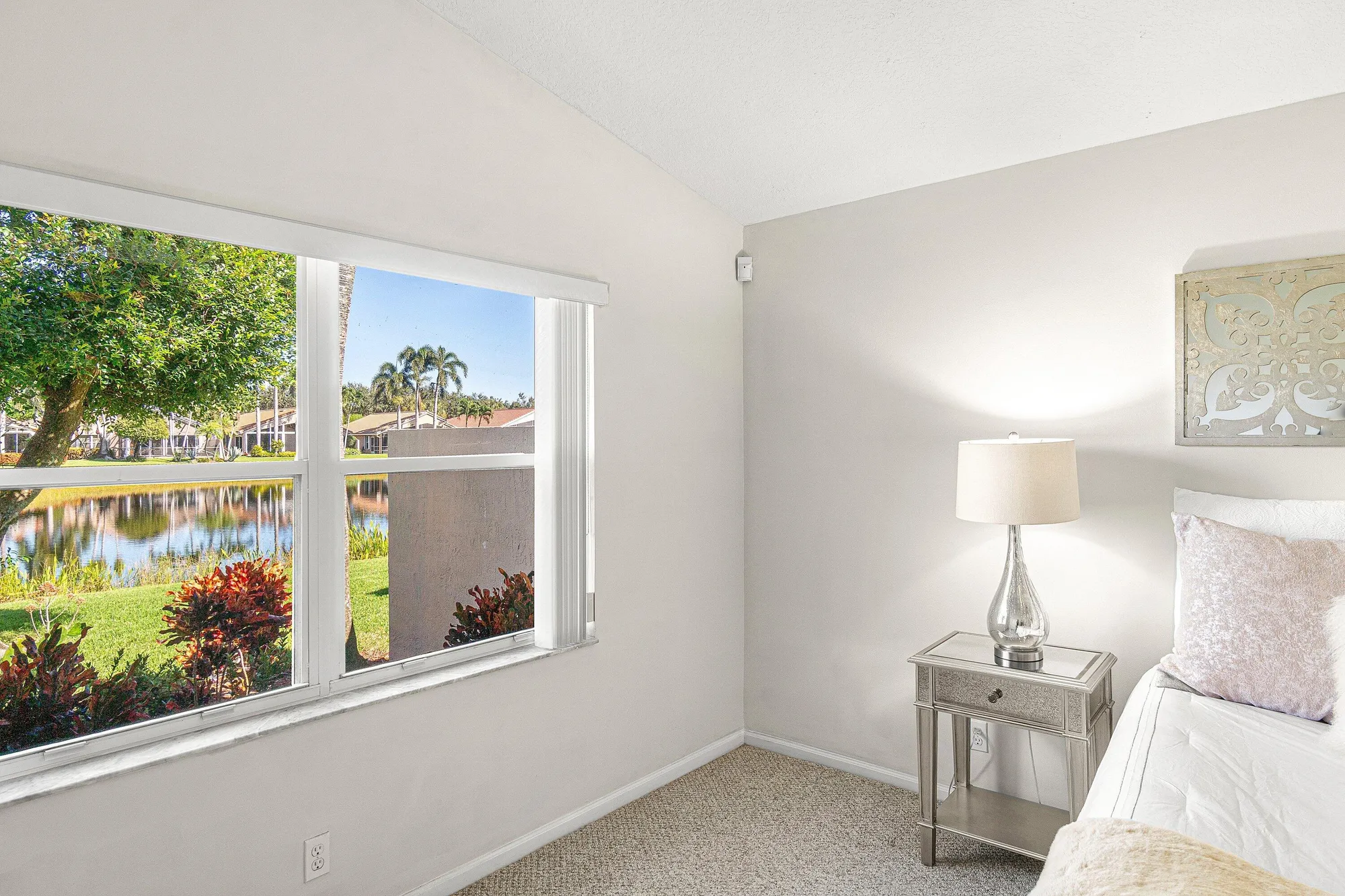 Property Slideshow image 20 of 95 | 6691 maybrook rd, Boynton Beach, FL, 33437