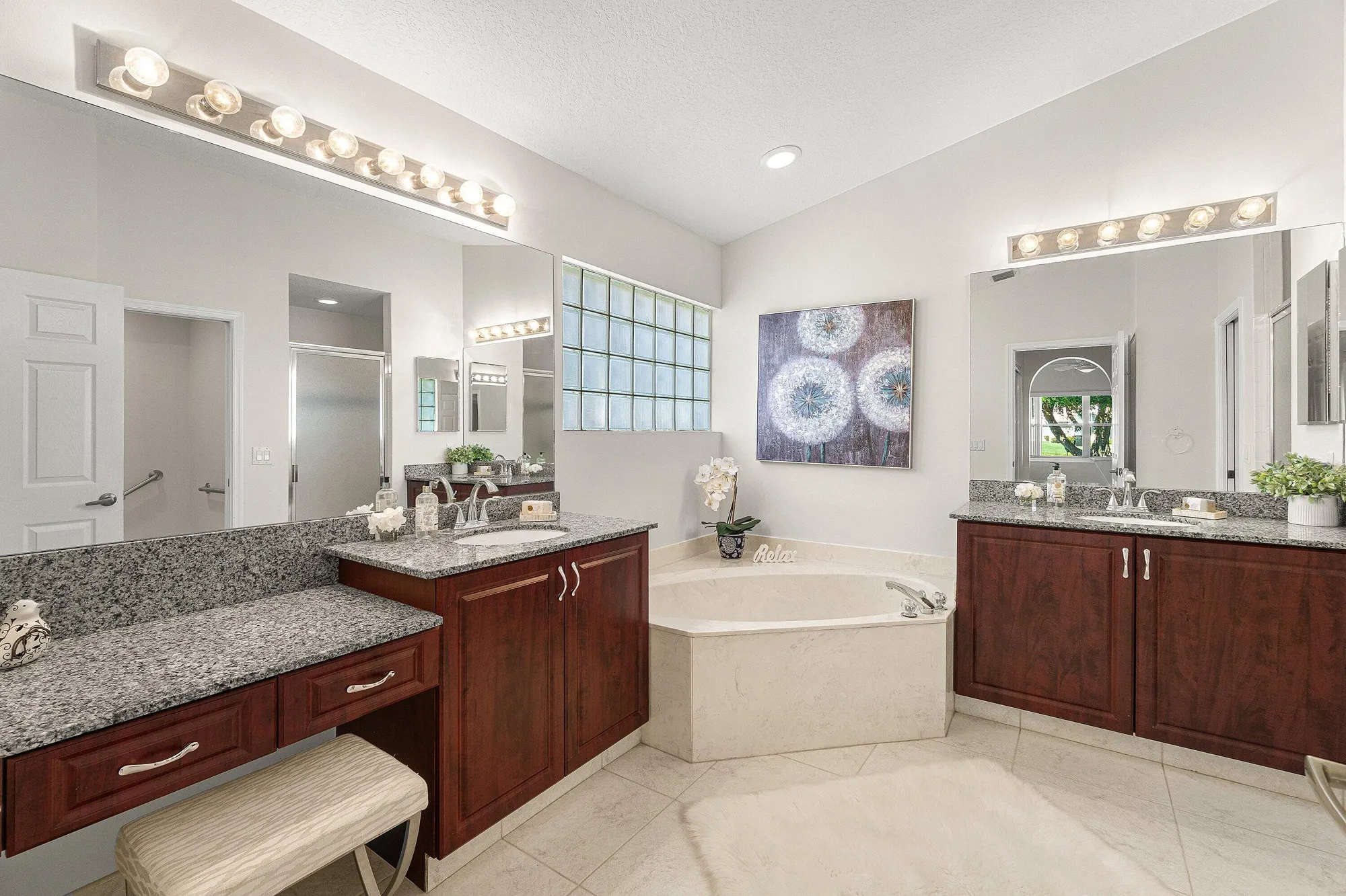 Property Slideshow image 22 of 95 | 6691 maybrook rd, Boynton Beach, FL, 33437