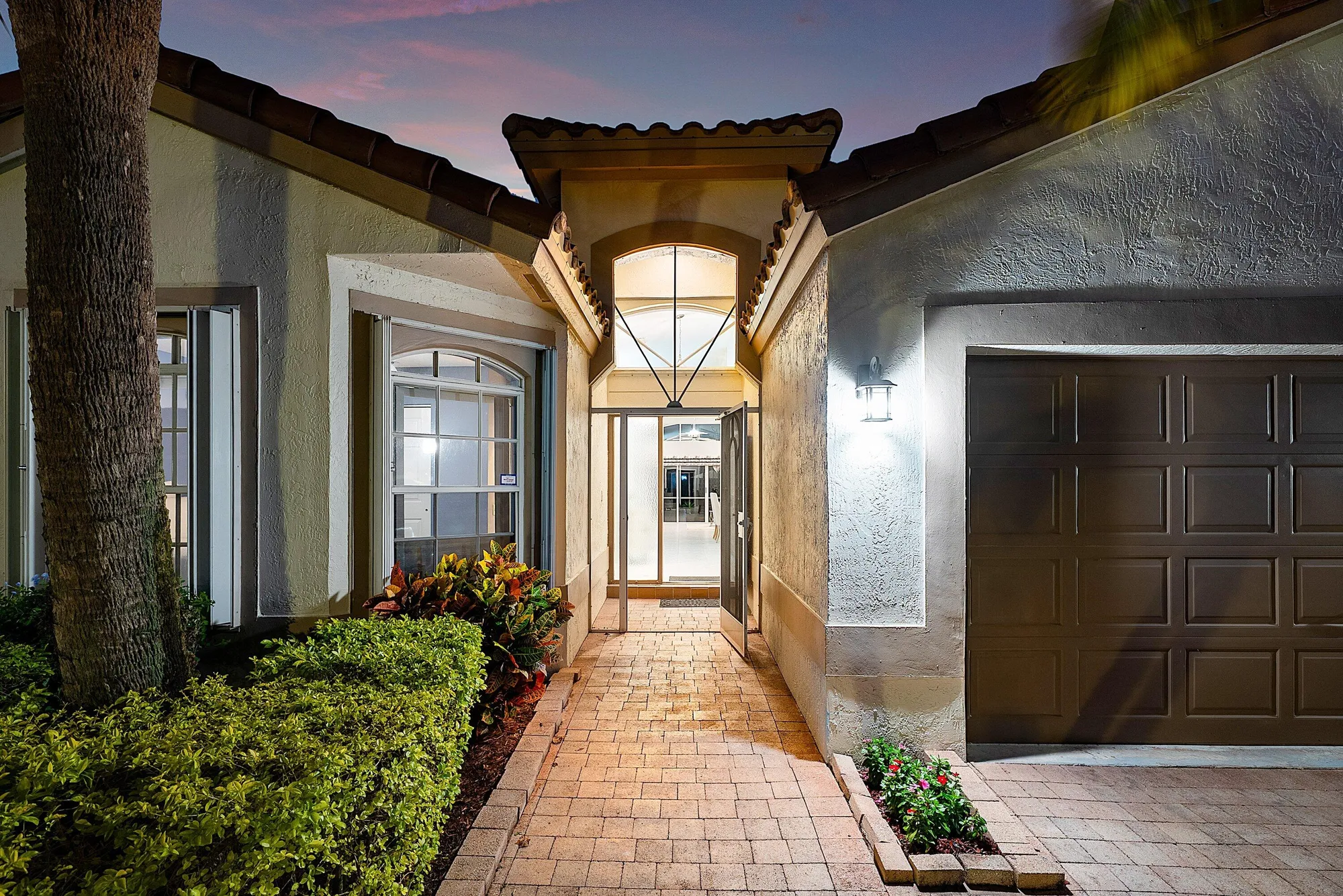 Property Slideshow image 51 of 95 | 6691 maybrook rd, Boynton Beach, FL, 33437