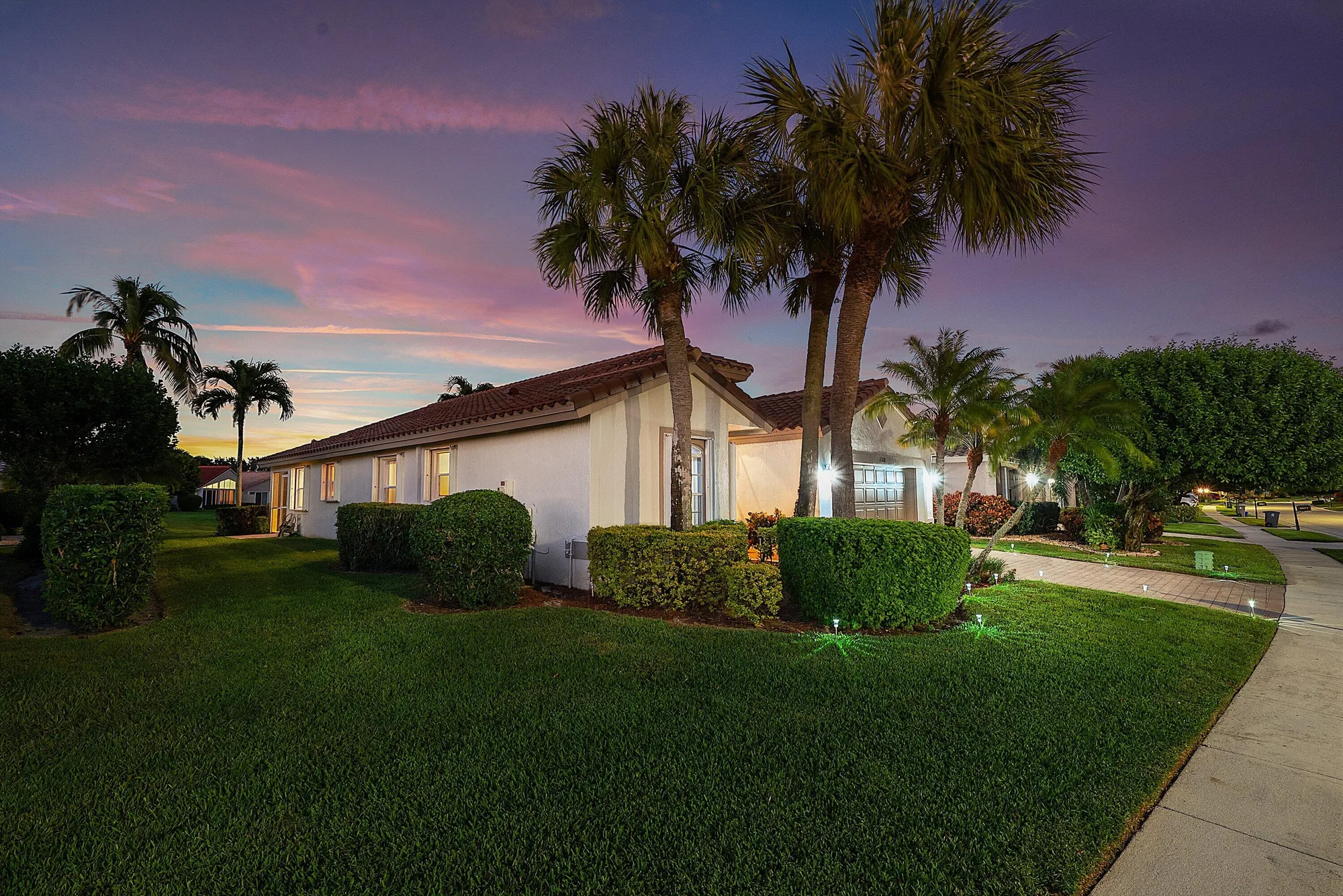 Property Slideshow image 52 of 95 | 6691 maybrook rd, Boynton Beach, FL, 33437