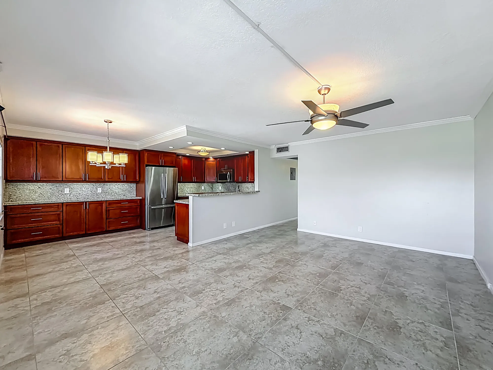 Property Slideshow image 5 of 57 | 4102 oakridge v, Deerfield Beach, FL, 33442