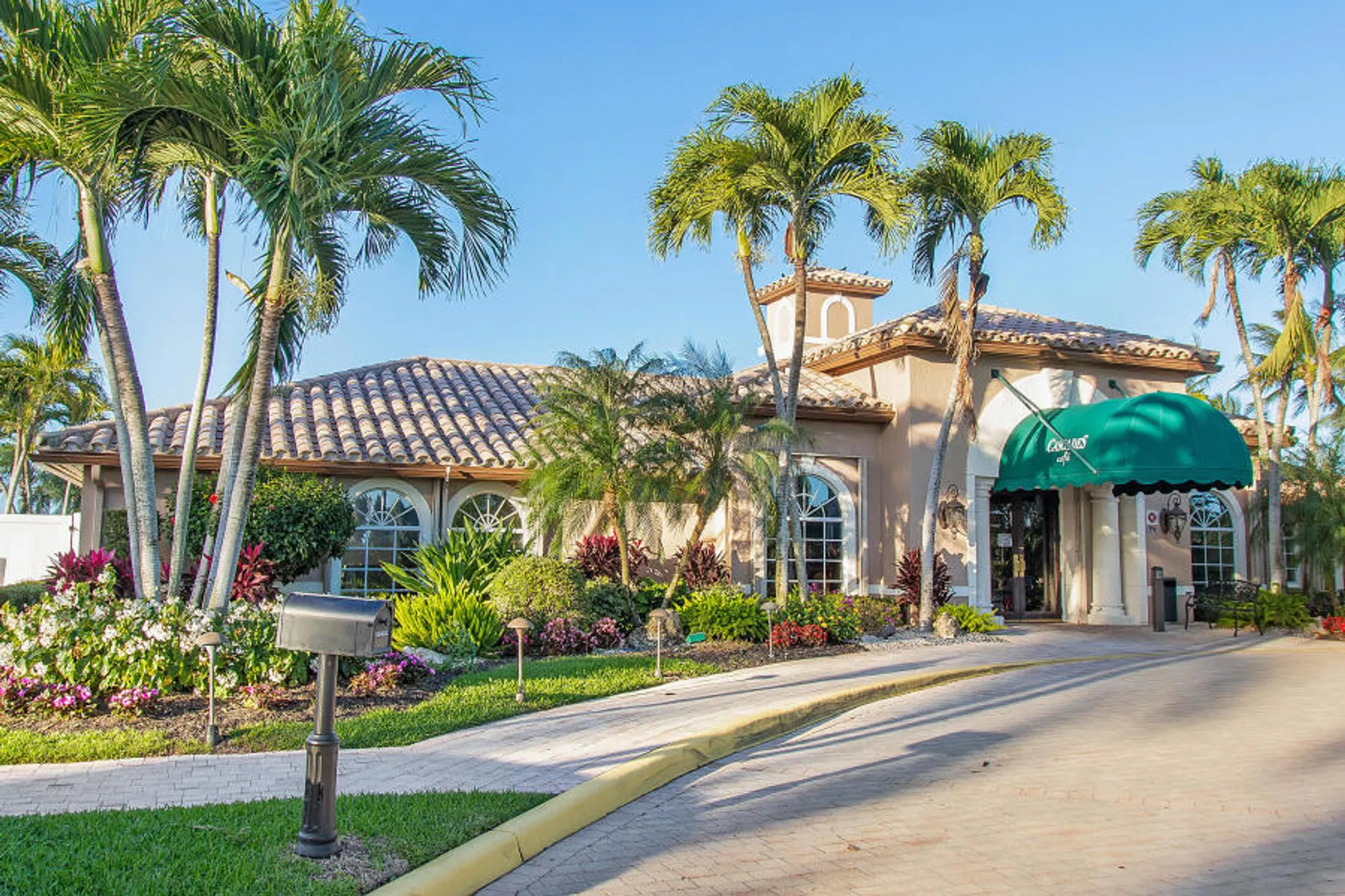 Property Slideshow image 89 of 95 | 6691 maybrook rd, Boynton Beach, FL, 33437