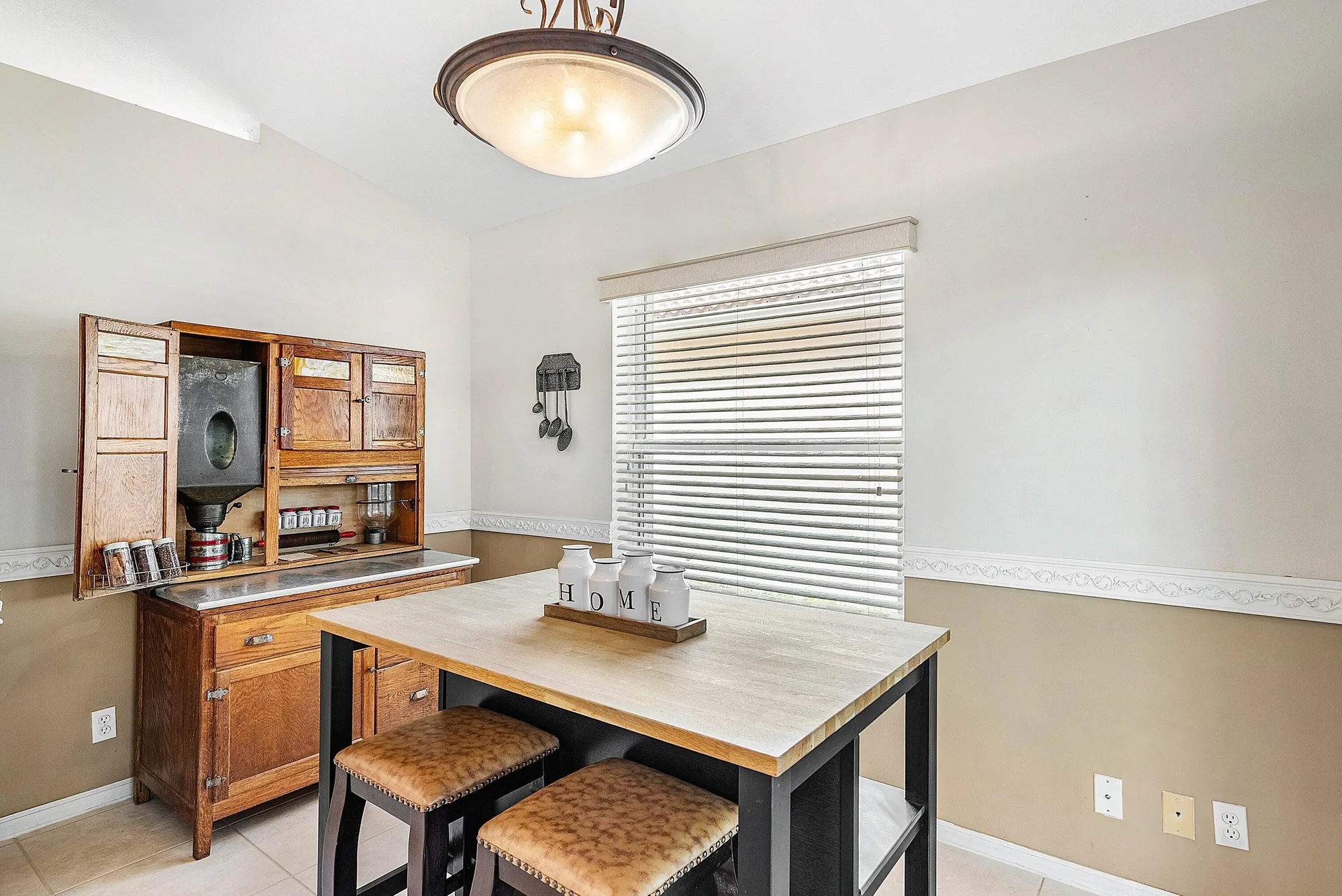 Property Slideshow image 12 of 54 | 11984 rosetree ter, Boynton Beach, FL, 33437
