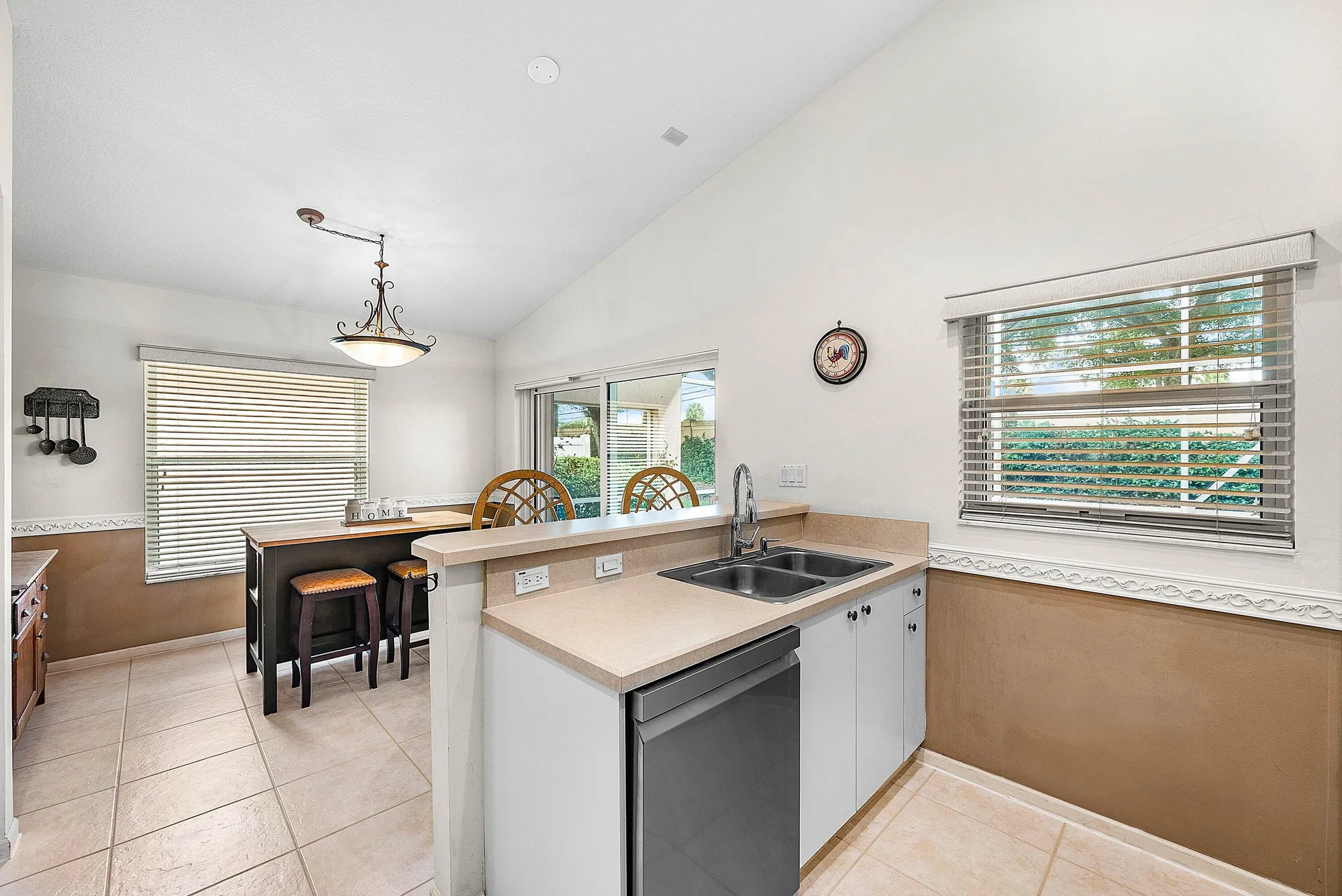 Property Slideshow image 17 of 54 | 11984 rosetree ter, Boynton Beach, FL, 33437