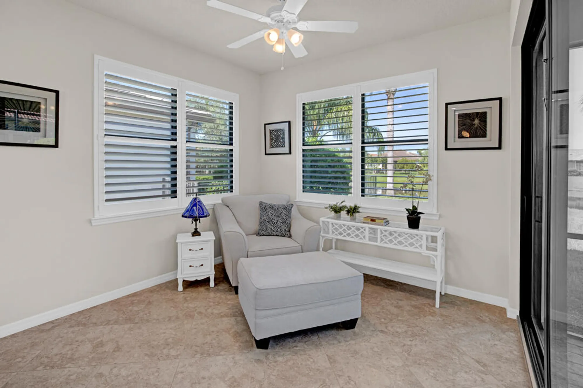 Property Slideshow image 11 of 47 | 649 se monteiro dr, Port Saint Lucie, FL, 34984