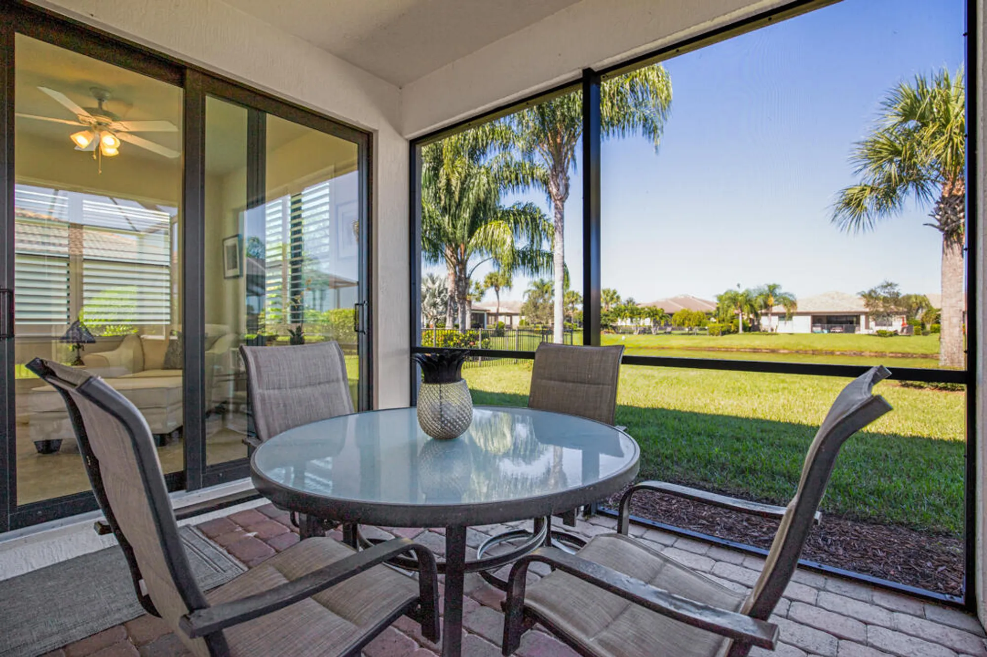 Property Slideshow image 26 of 47 | 649 se monteiro dr, Port Saint Lucie, FL, 34984