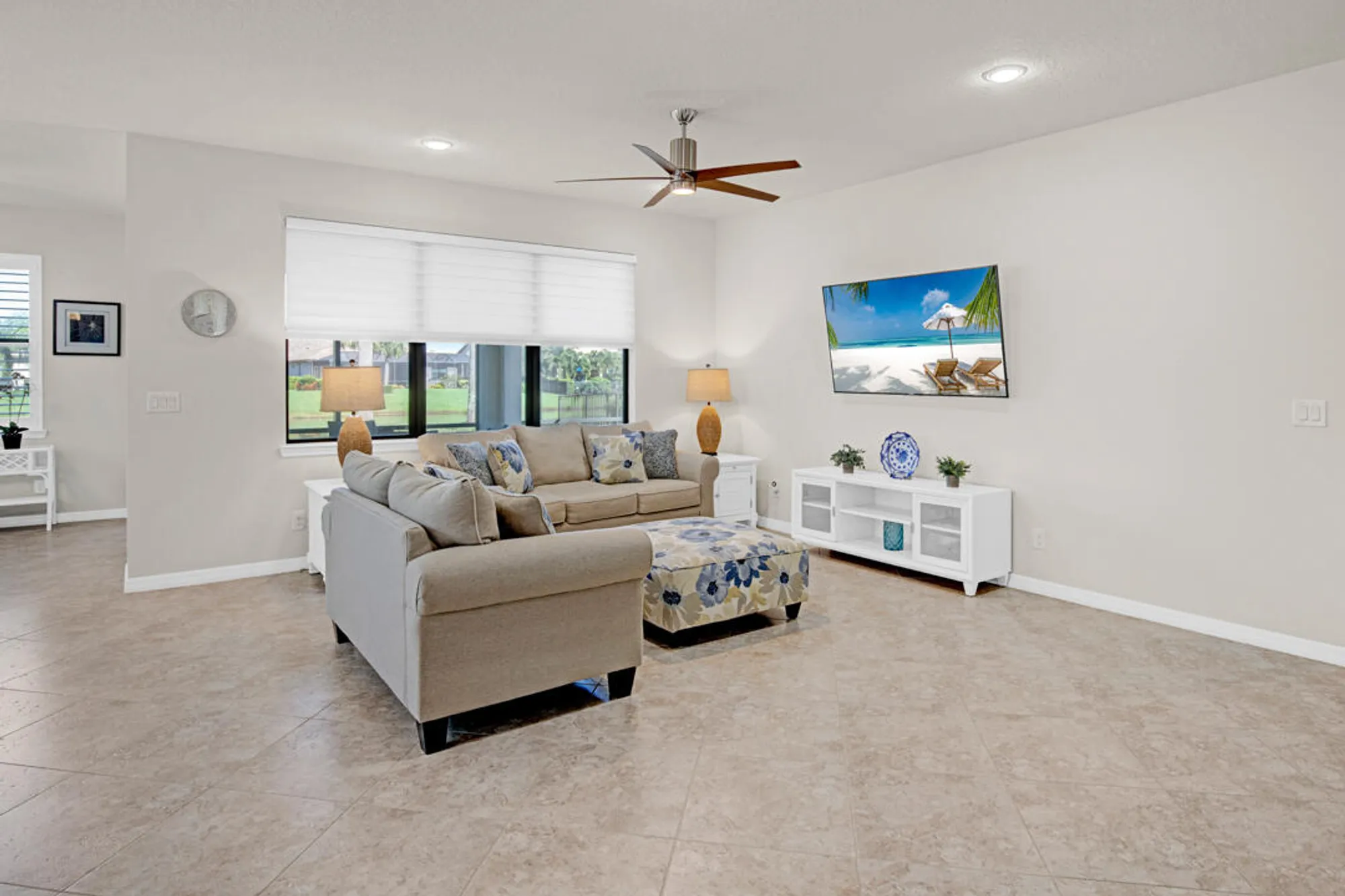 Property Slideshow image 8 of 47 | 649 se monteiro dr, Port Saint Lucie, FL, 34984